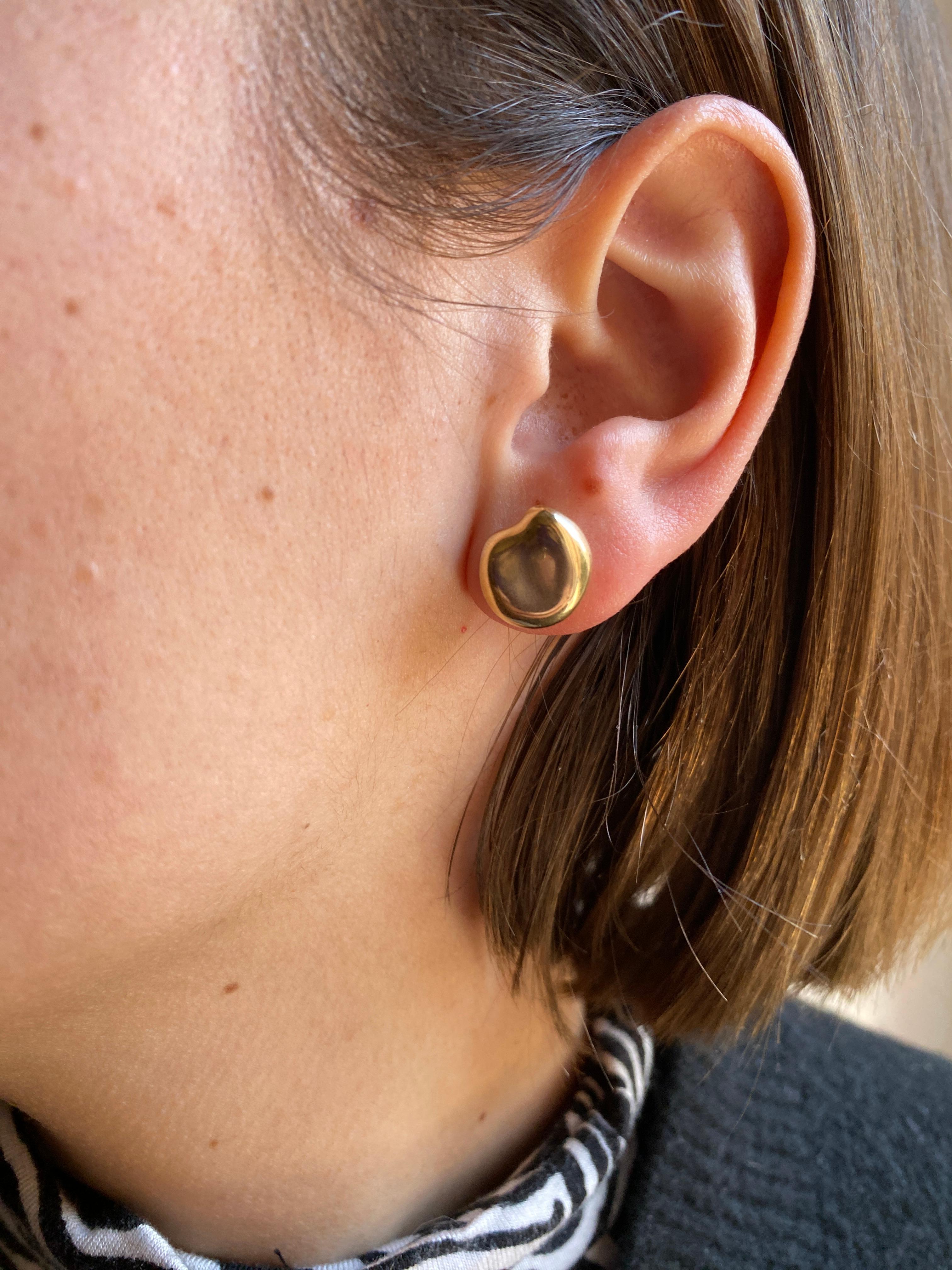 Modern Vintage Elsa Peretti for Tiffany & Co. 18k Yellow Gold Bean Stud Earrings