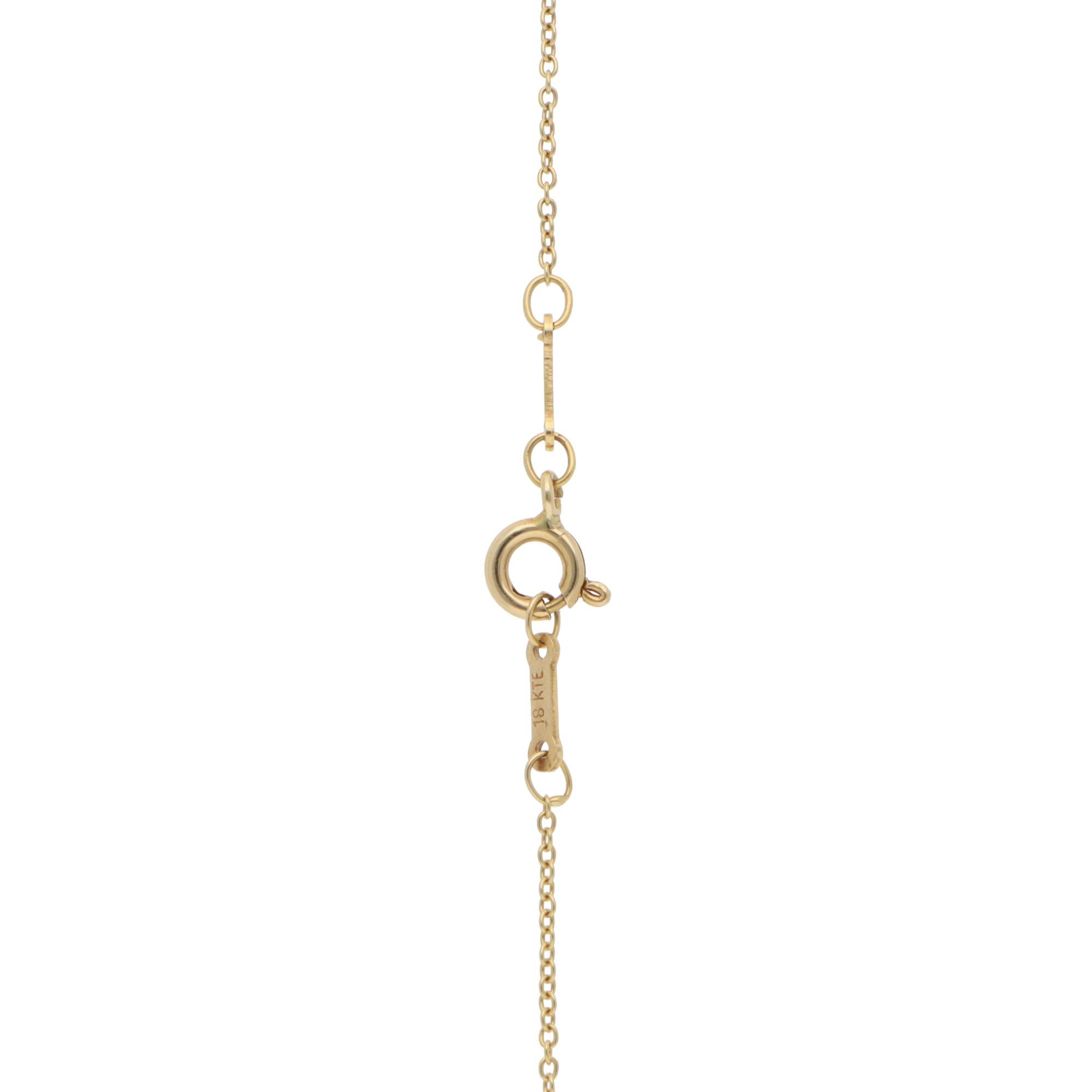Vintage Elsa Peretti for Tiffany & Co. Teardrop Necklace in Yellow Gold In Excellent Condition For Sale In London, GB