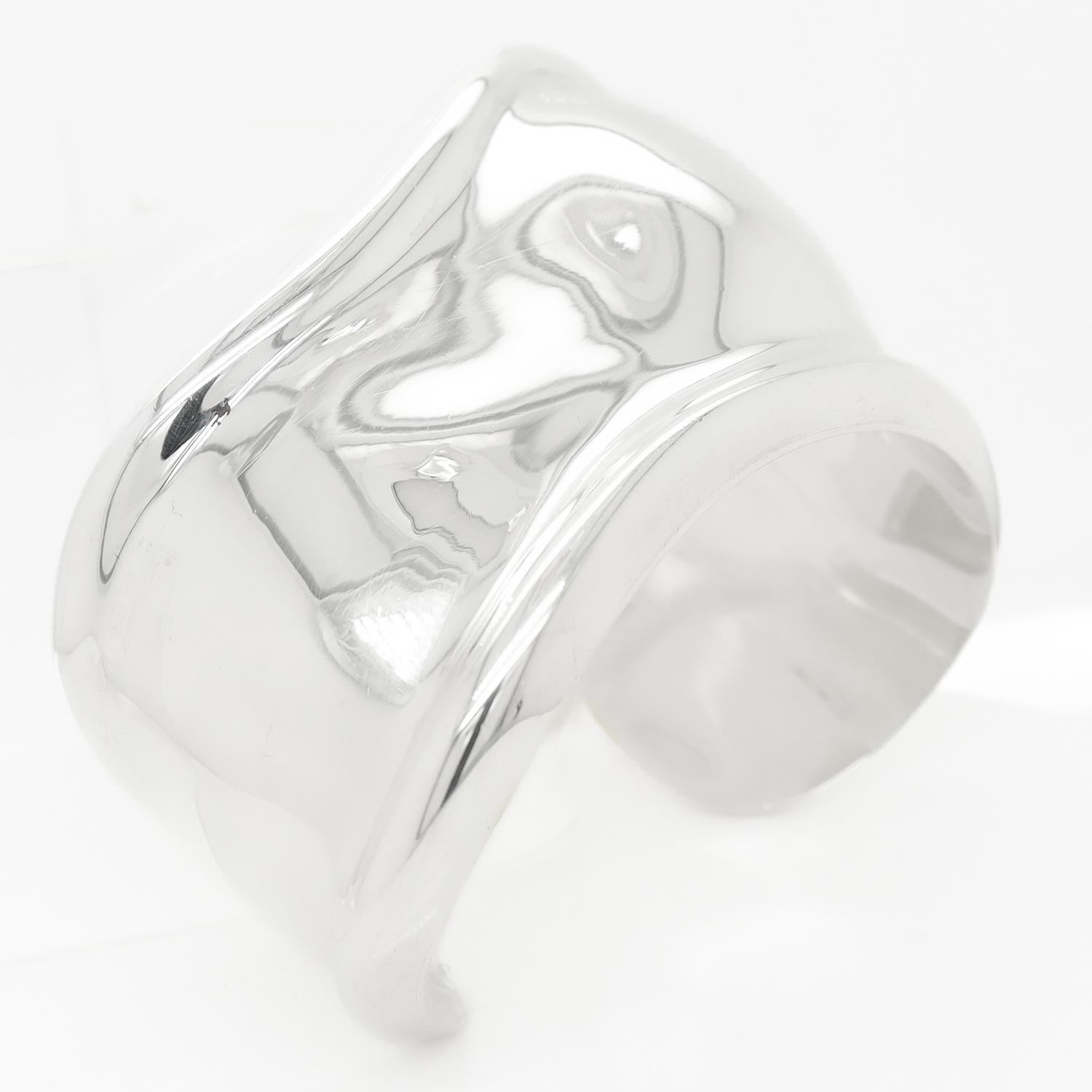 Women's Vintage Elsa Peretti Sterling Silver Bone Cuff Bracelet for Tiffany & Co, 1978 For Sale