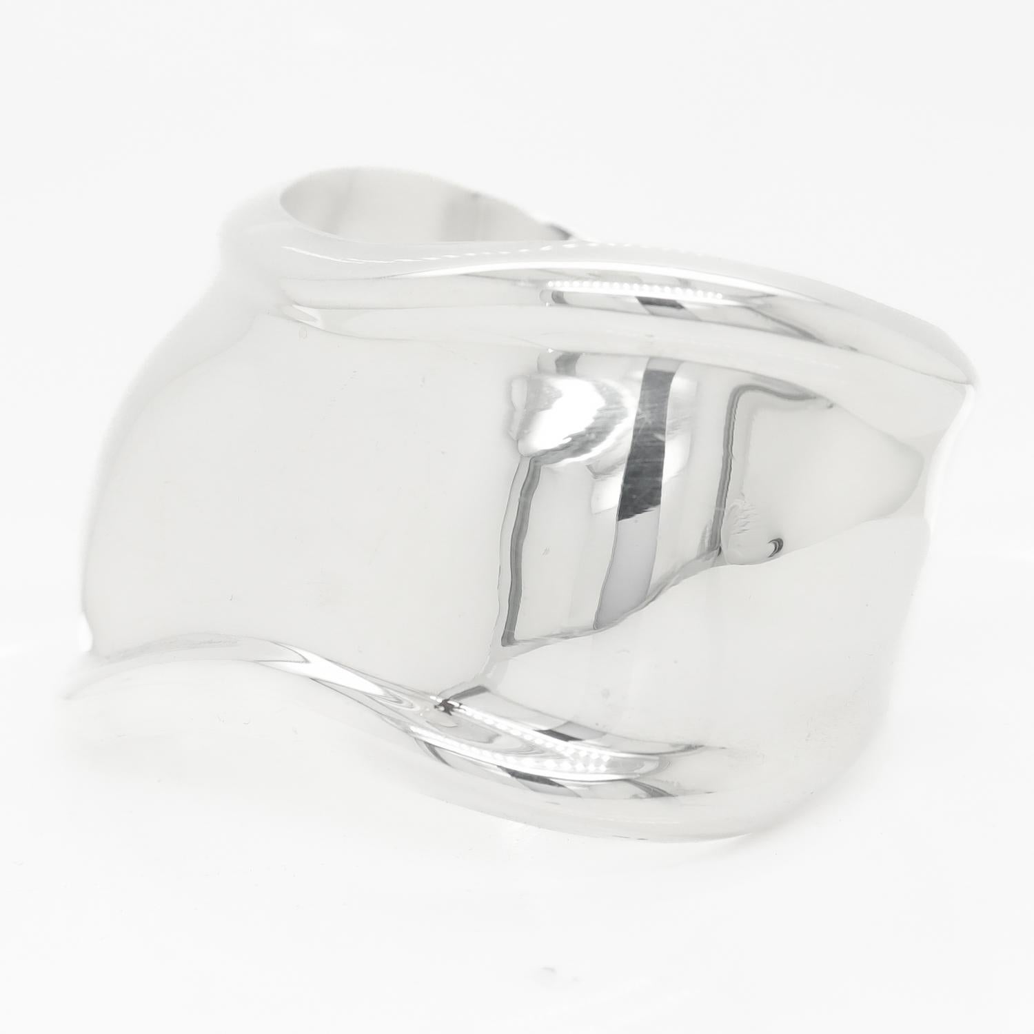 Vintage Elsa Peretti Sterling Silver Bone Cuff Bracelet for Tiffany & Co, 1978 For Sale 1