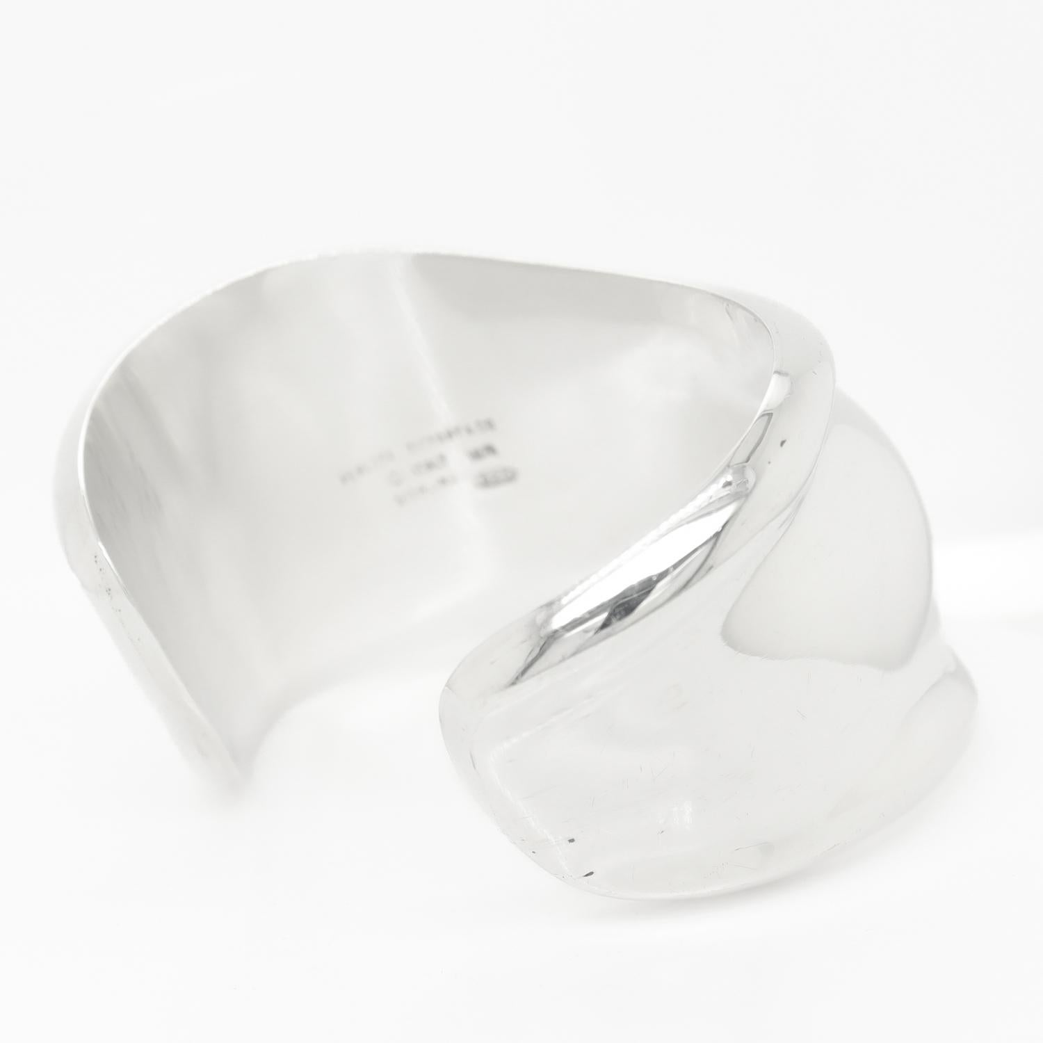 Vintage Elsa Peretti Sterling Silver Bone Cuff Bracelet for Tiffany & Co, 1978 For Sale 3
