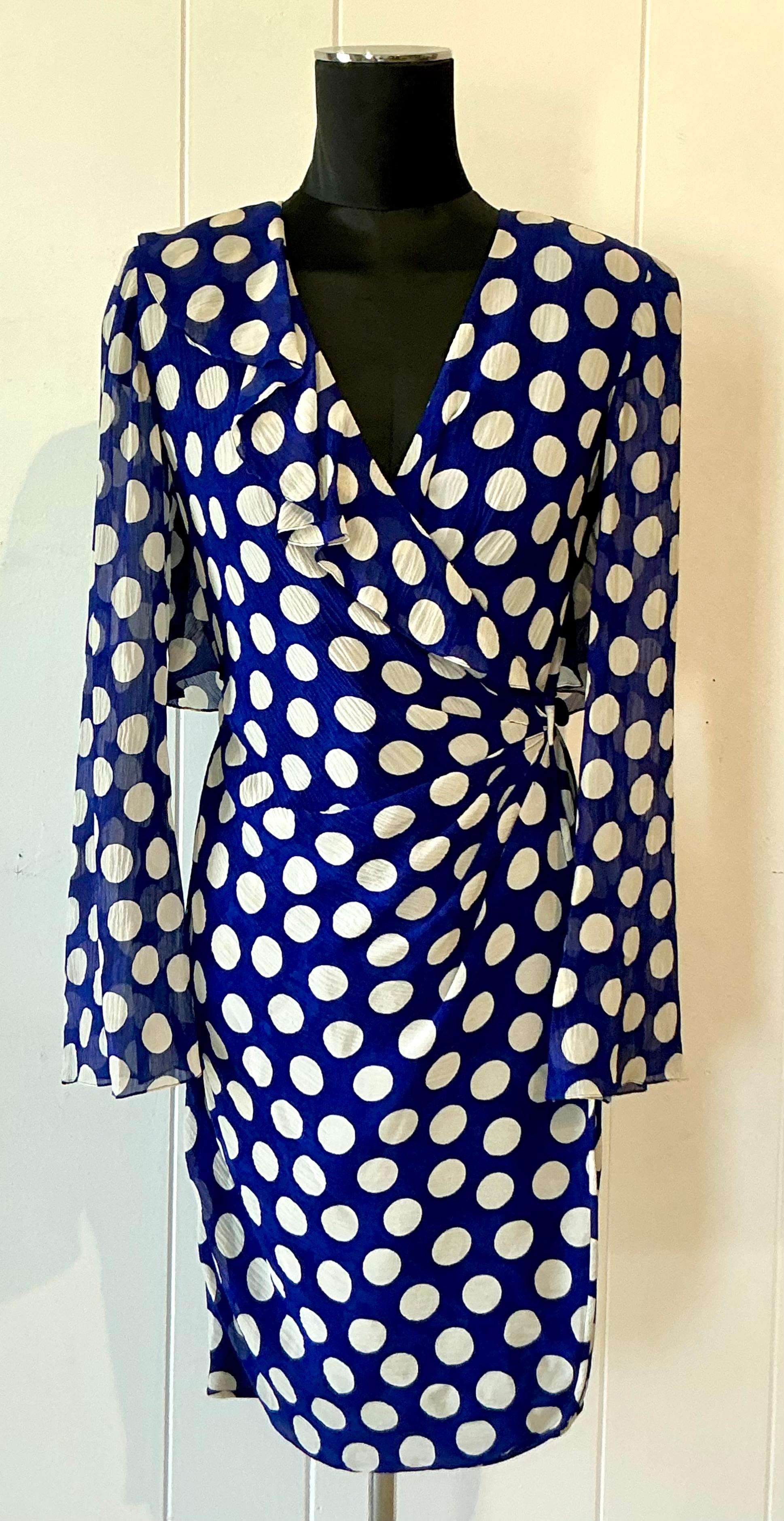 Vintage Emanuel Ungaro Blau-Weißes Polka Dot Kleid (Schwarz) im Angebot