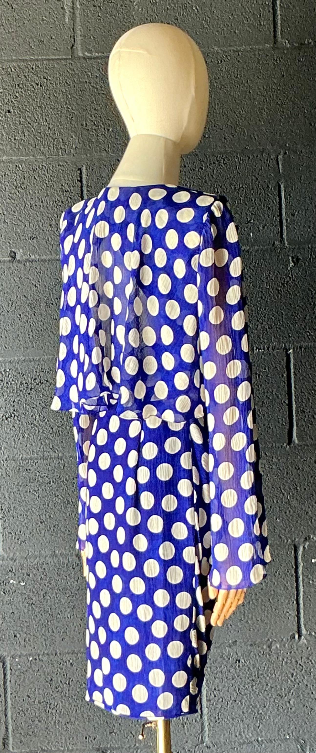 Vintage Emanuel Ungaro Blau-Weißes Polka Dot Kleid im Angebot 1