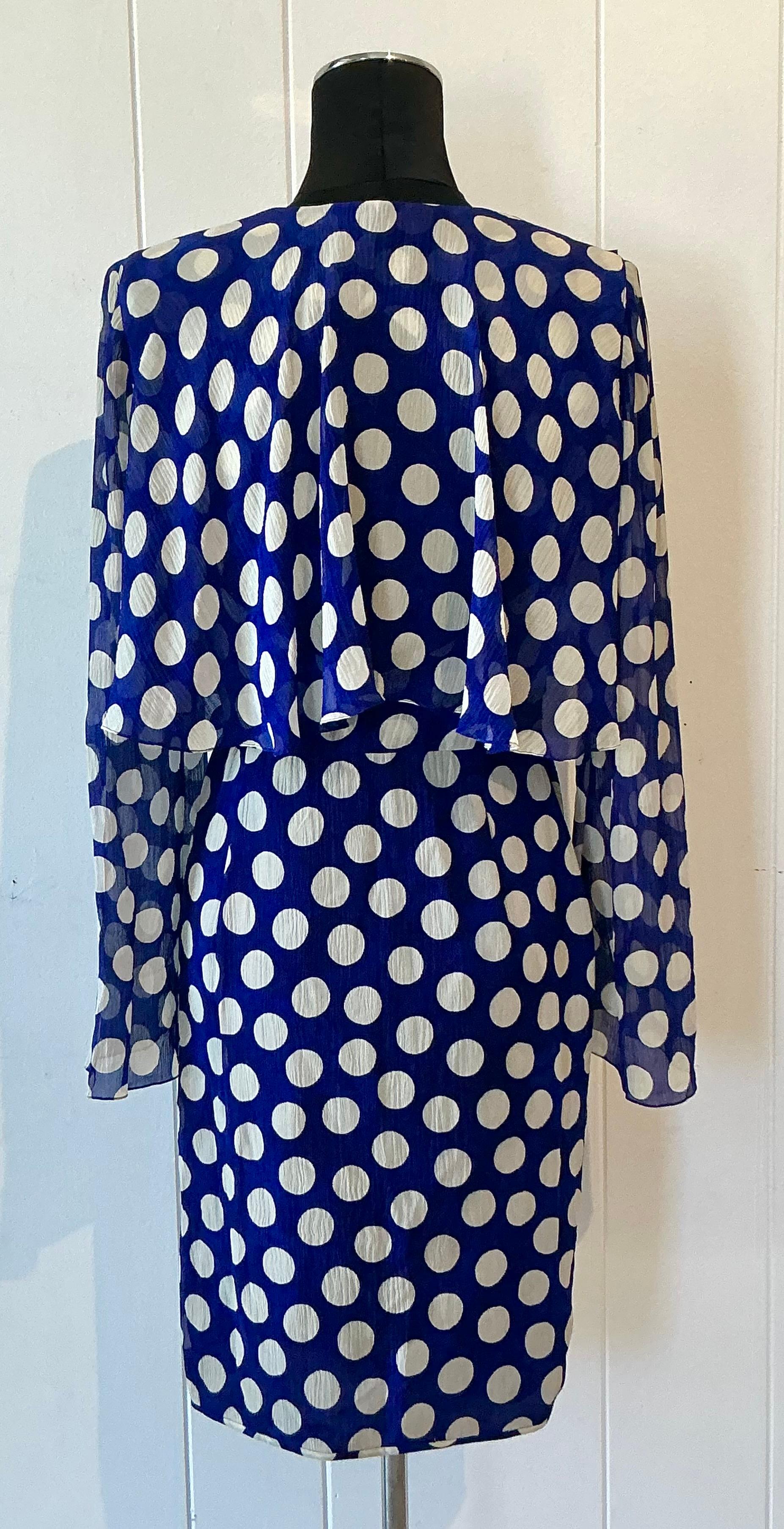 Vintage Emanuel Ungaro Blau-Weißes Polka Dot Kleid im Angebot 3