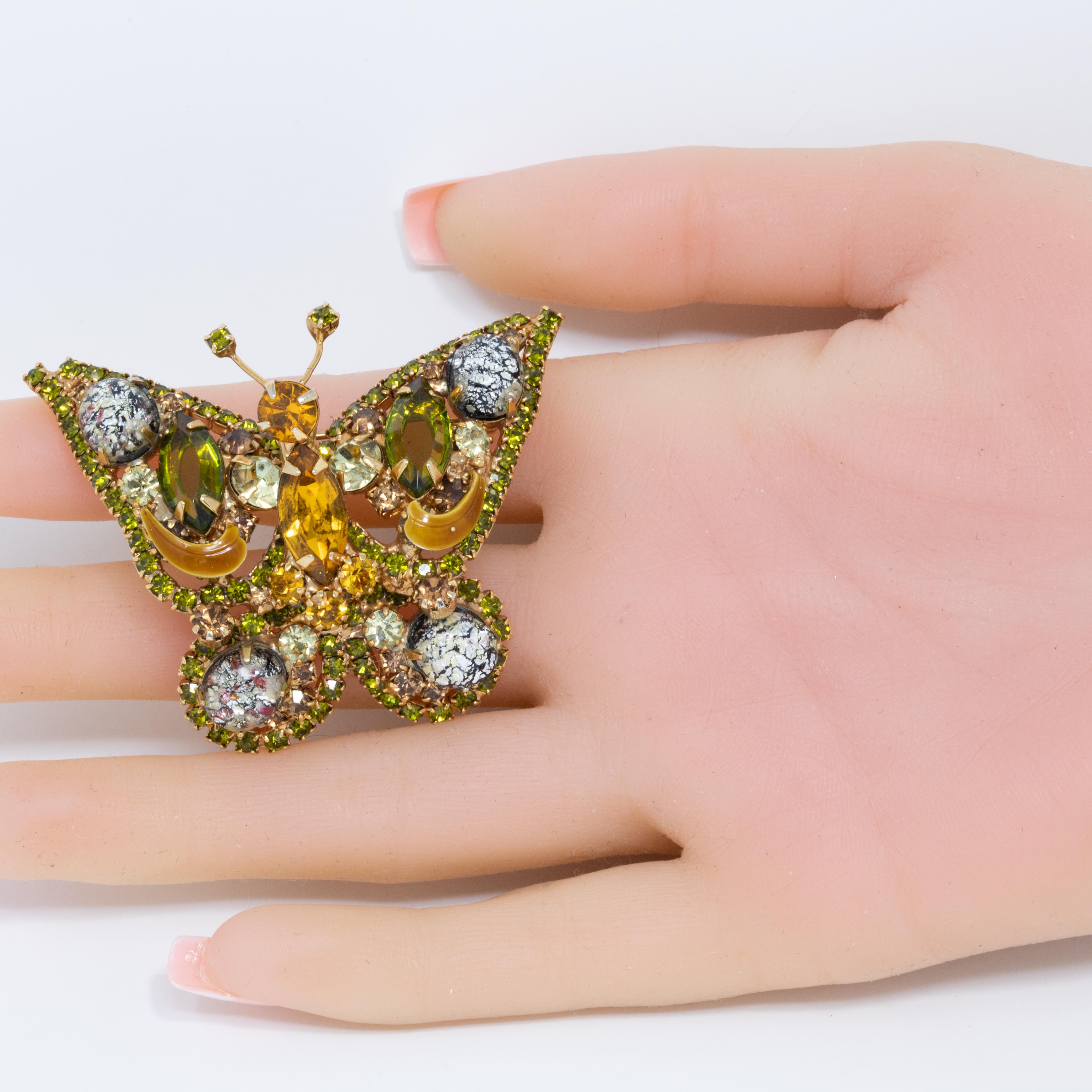 Lovely High Style BUTTERFLY Rhinestone Retro Vintage Style Yellow Green Brooch 