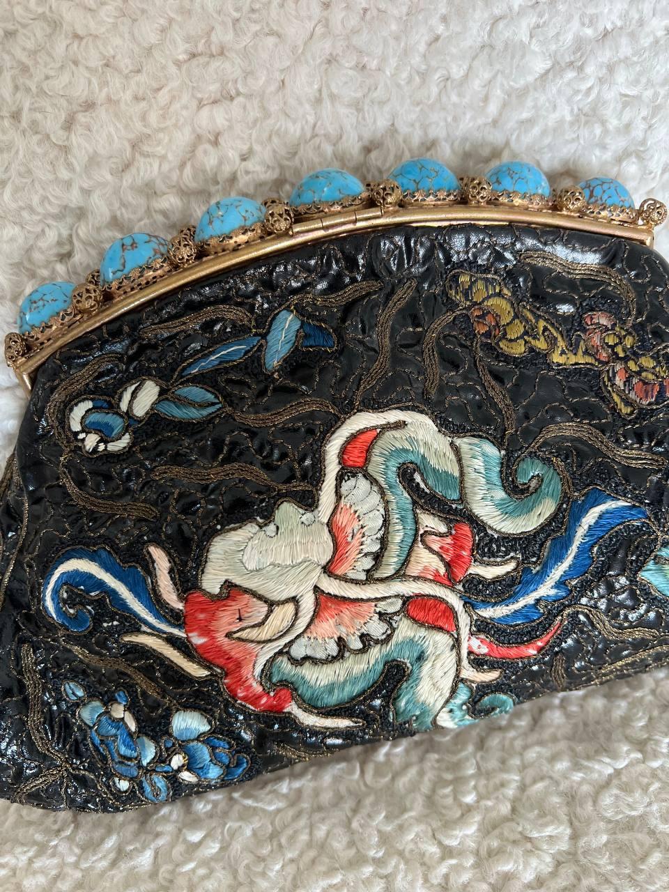 Vintage beaded clutch bag with glass cabochons. 

Hand made

Period – 1930s

Condition – very good

........Additional information ........

- Photo might be slightly different from actual item in terms of color due to the lighting during photo