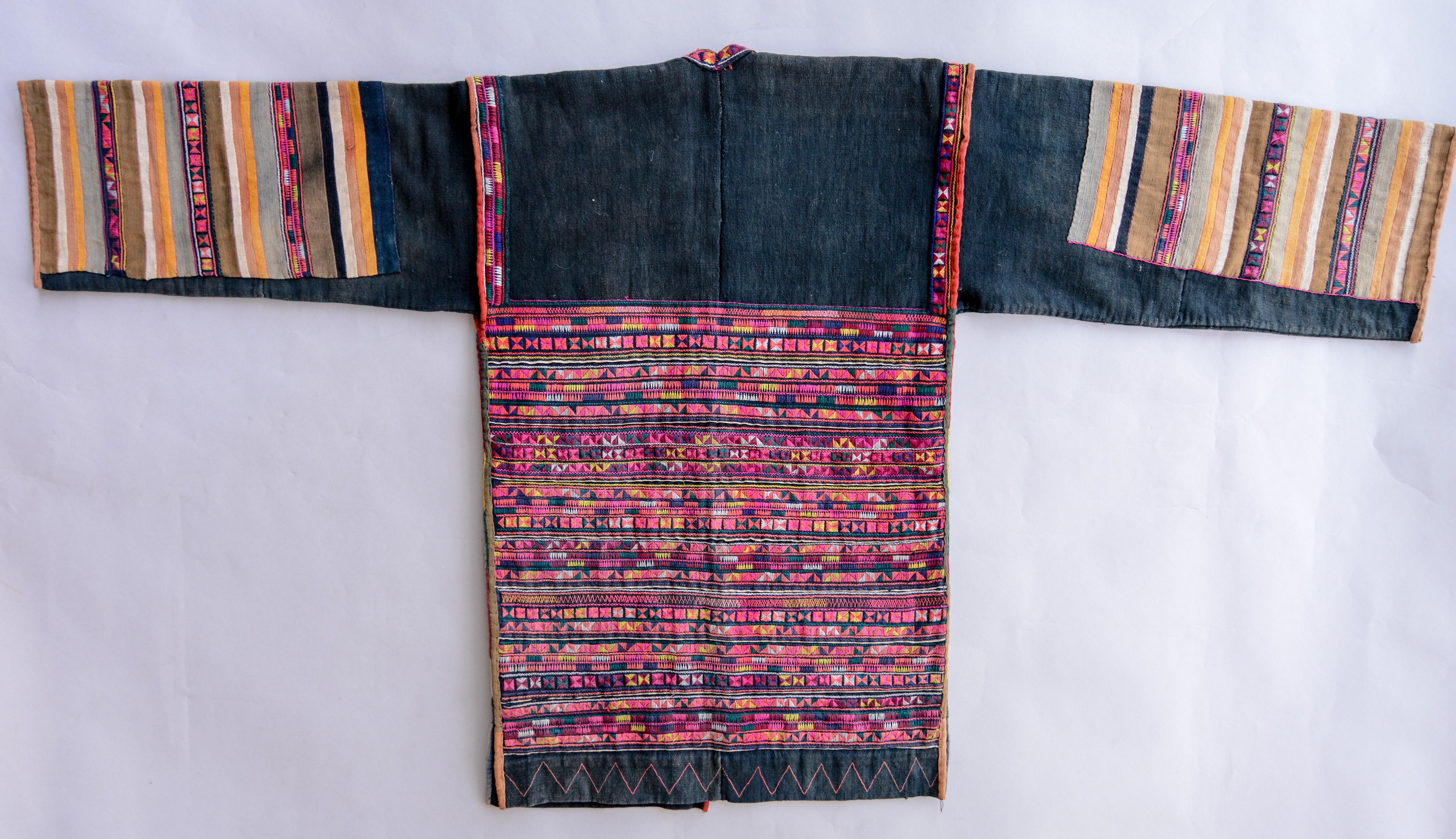 traditional thai jacket