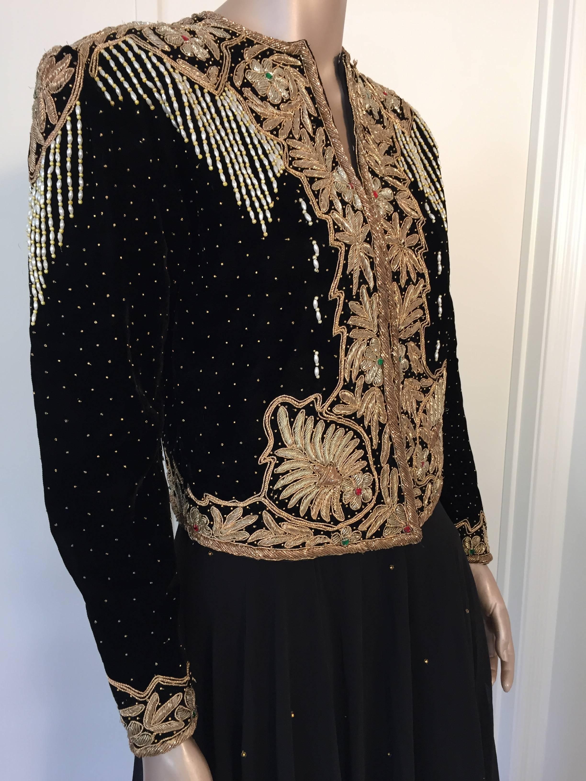 Black Vintage Embroidered Velvet Evening Two Pieces Gown Vest Skirt and Shawl For Sale