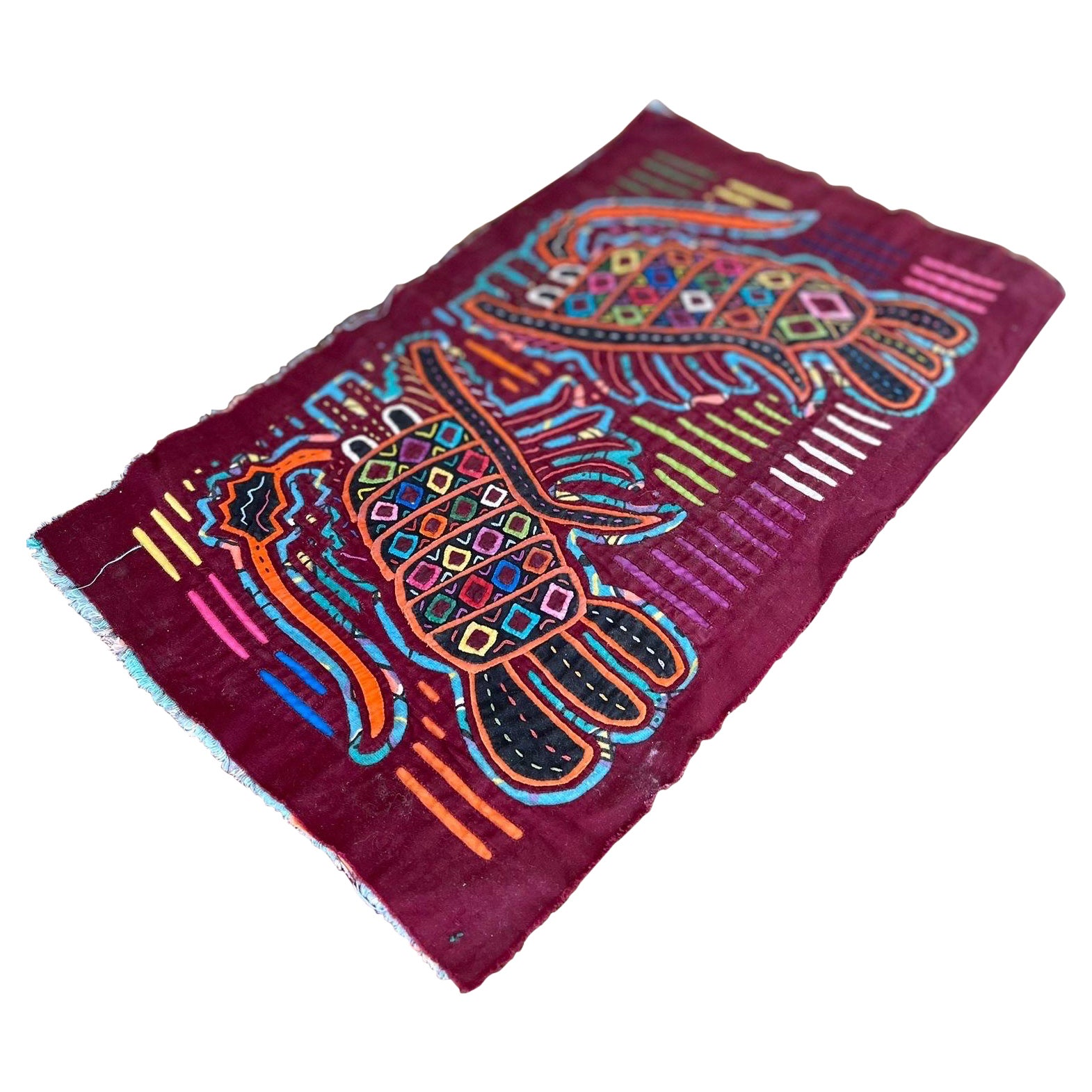 broderie vintage Maroon en vente