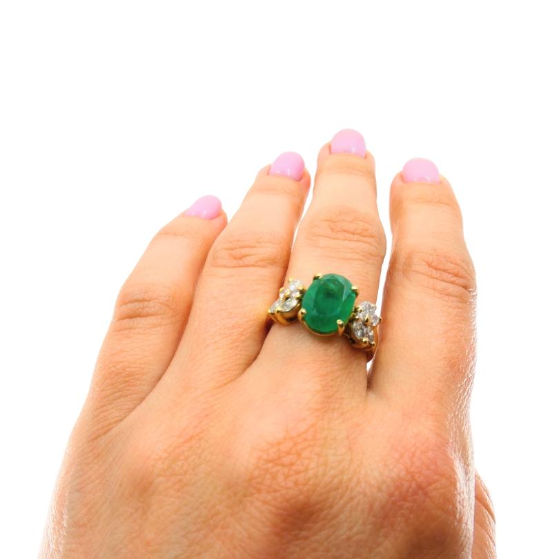 Mixed Cut Vintage Emerald 14k Gold Diamond Ring For Sale