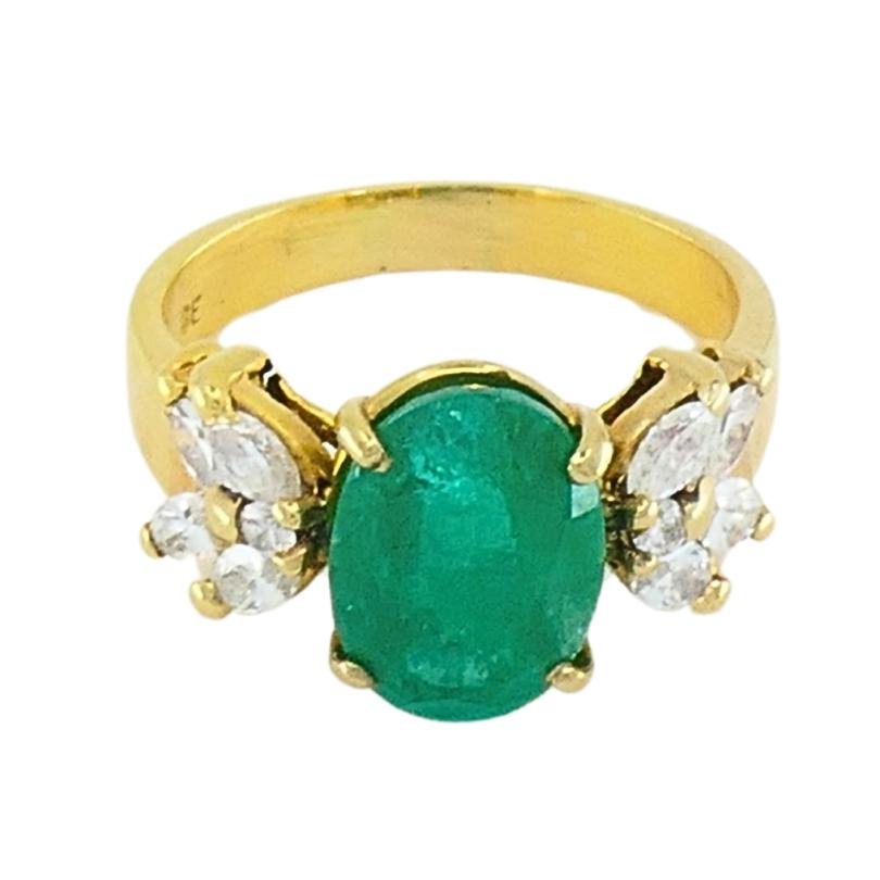 Vintage Emerald 14k Gold Diamond Ring For Sale 2