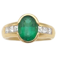 Vintage emerald 1.77 ct ring in 18 karats gold