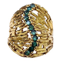Vintage Emerald 18 Karat Gold Brick Design Cocktail Ring
