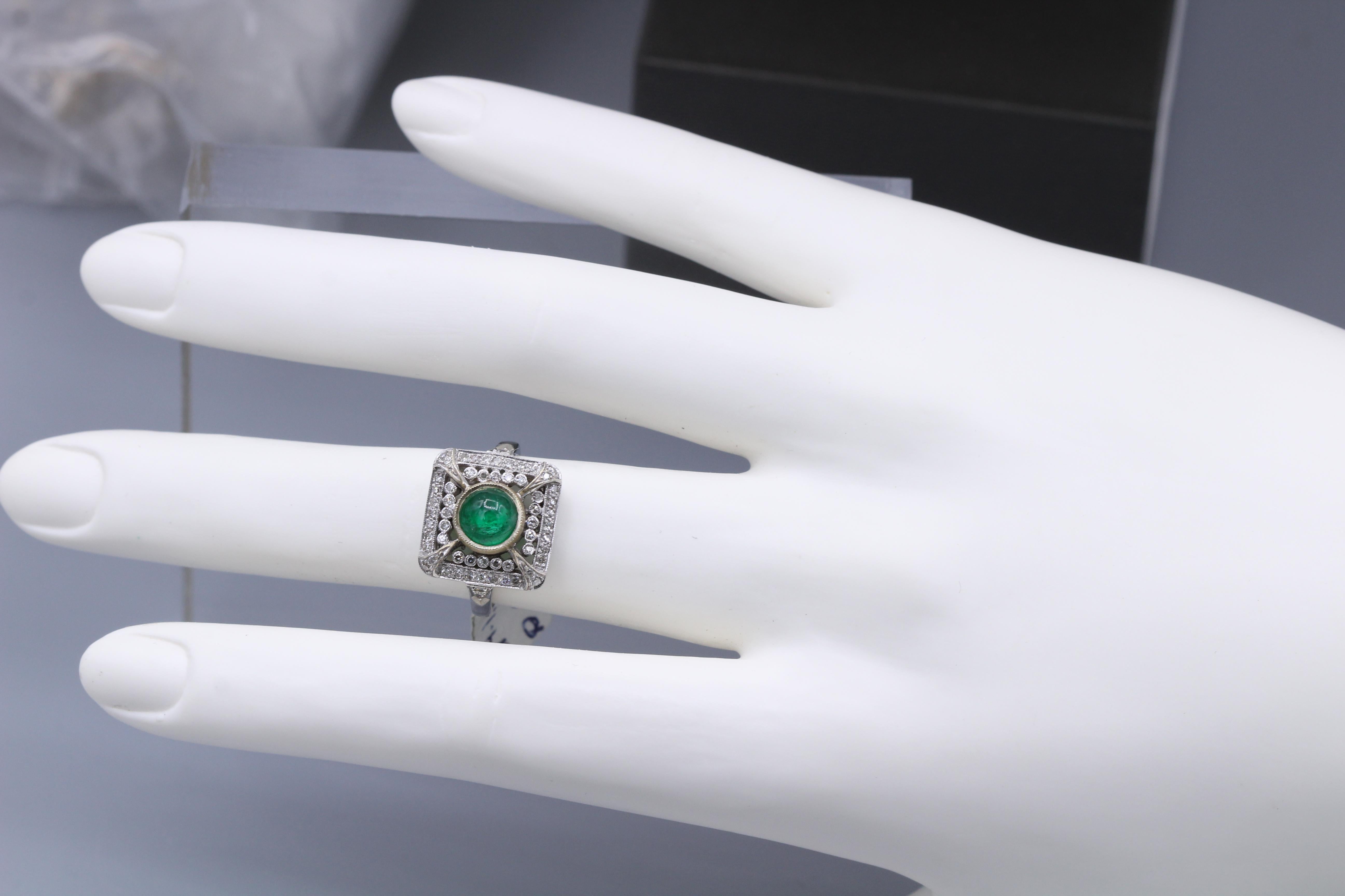 Vintage Emerald 18 Karat White Gold Ring with Diamonds Cabochon Emerald Ring 3