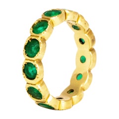 Retro Emerald and 18 Carat Gold Eternity Band