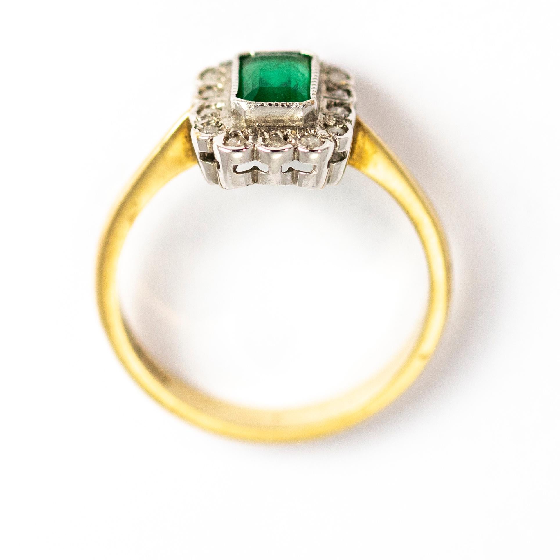 Vintage Emerald and 9 Carat Gold Ring 1