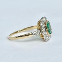 Vintage Emerald and Diamond 18 Carat Gold Cluster Panel Ring