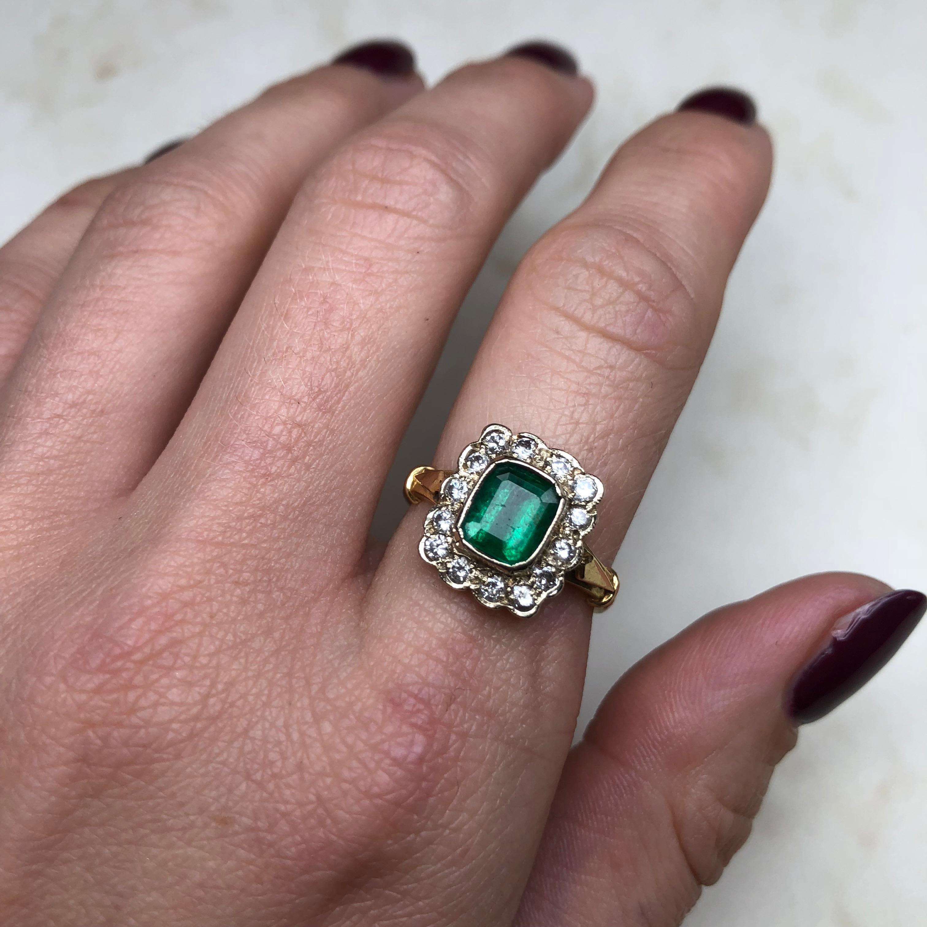 Women's Vintage Emerald and Diamond 18 Carat Gold Cluster Ring