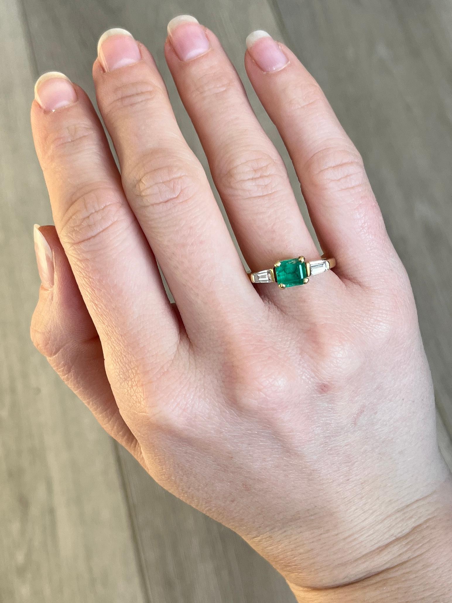 Tapered Baguette Vintage Emerald and Diamond 18 Carat Gold Solitaire Ring For Sale