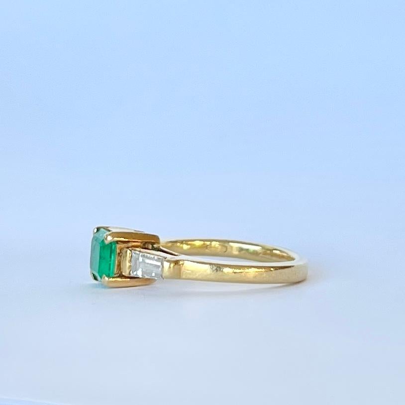 Women's Vintage Emerald and Diamond 18 Carat Gold Solitaire Ring