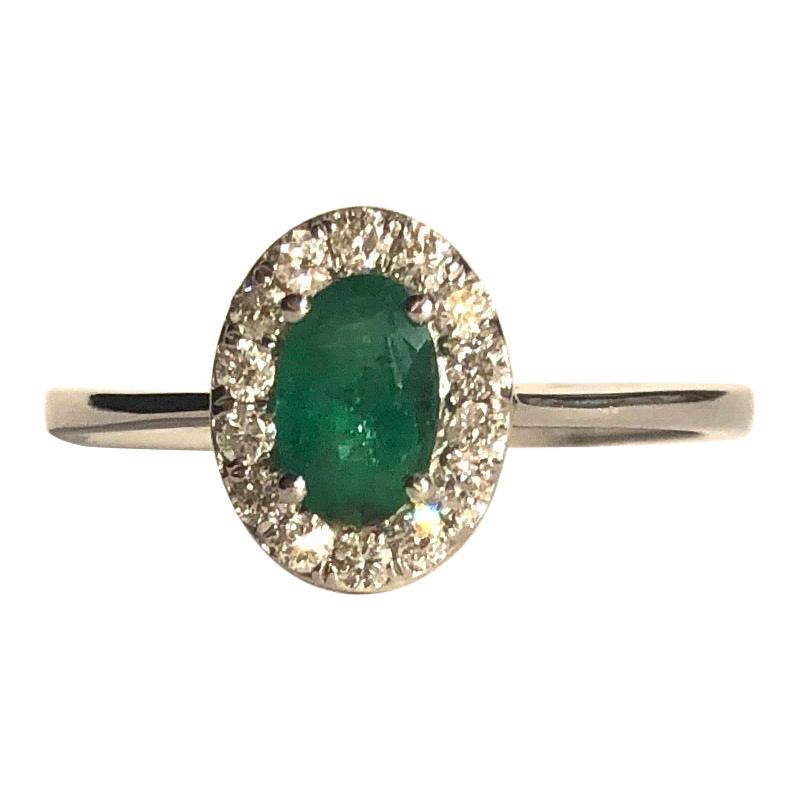 Vintage Cluster-Ring mit Smaragd und Diamant aus 18 Karat Weißgold