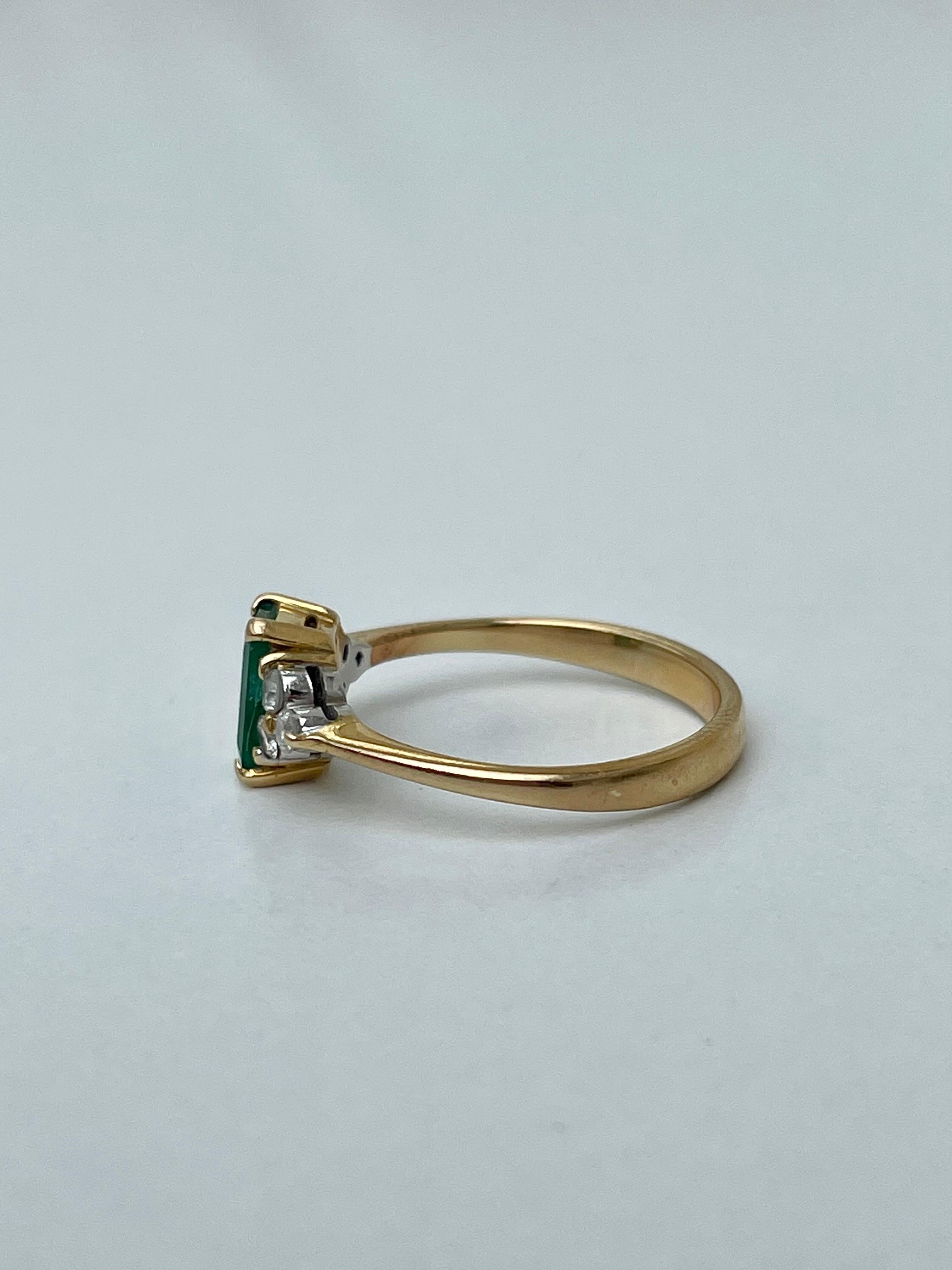 Vintage Smaragd und Diamant 18ct Gelbgold Ring (Künstler*in)