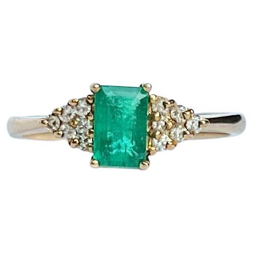 Vintage Emerald and Diamond 9 Carat Gold Ring For Sale