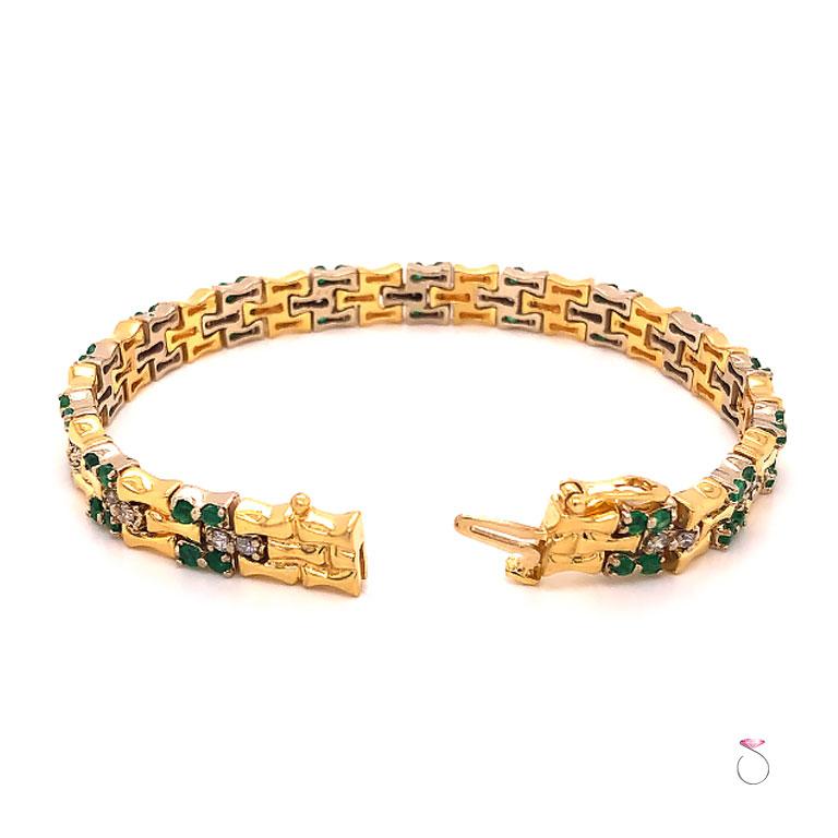Vintage Emerald and Diamond Bamboo Design Bracelet 18k Yellow Gold For Sale 2