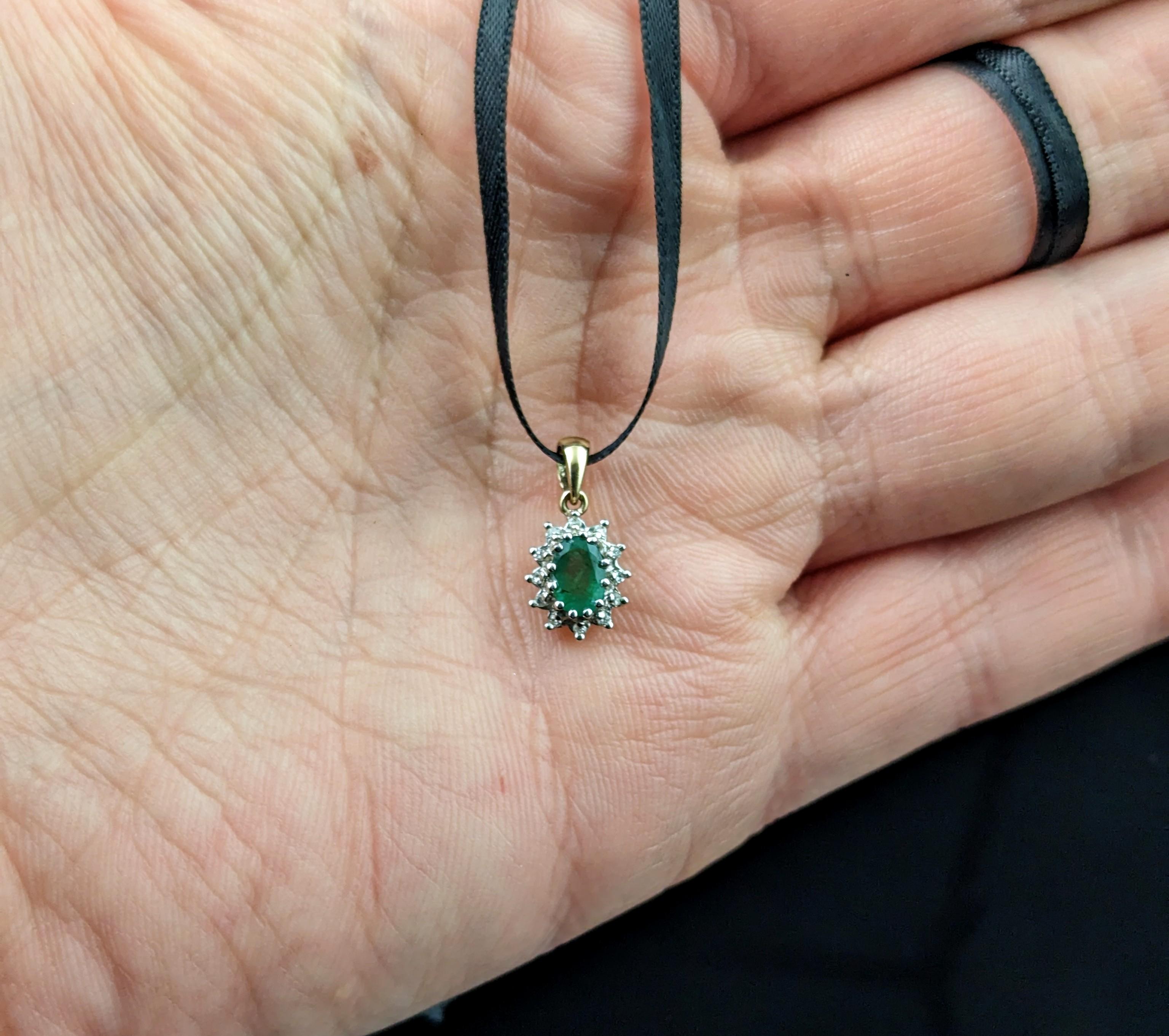 Vintage Emerald and Diamond cluster pendant, 9k gold  For Sale 4