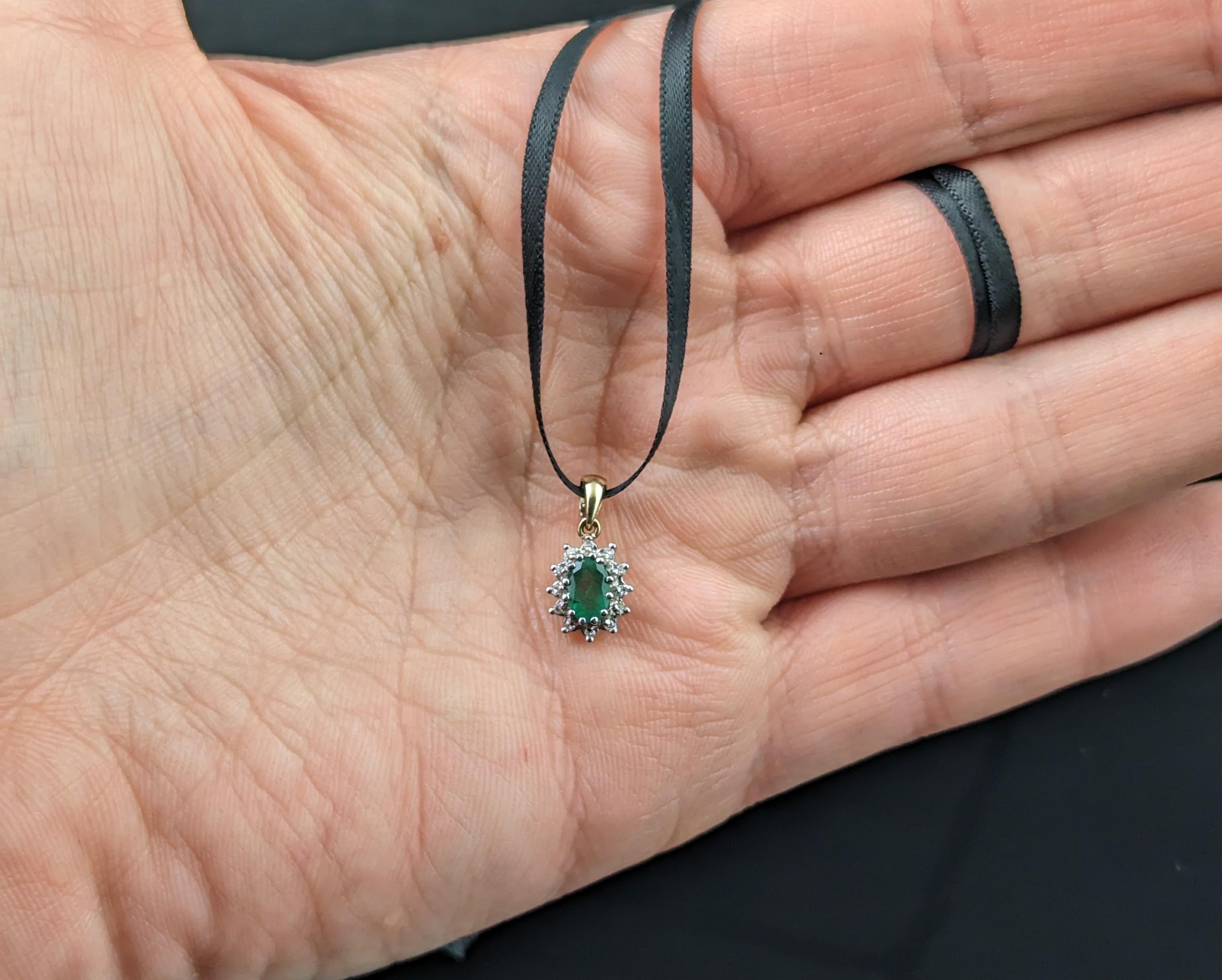 Vintage Emerald and Diamond cluster pendant, 9k gold  For Sale 3