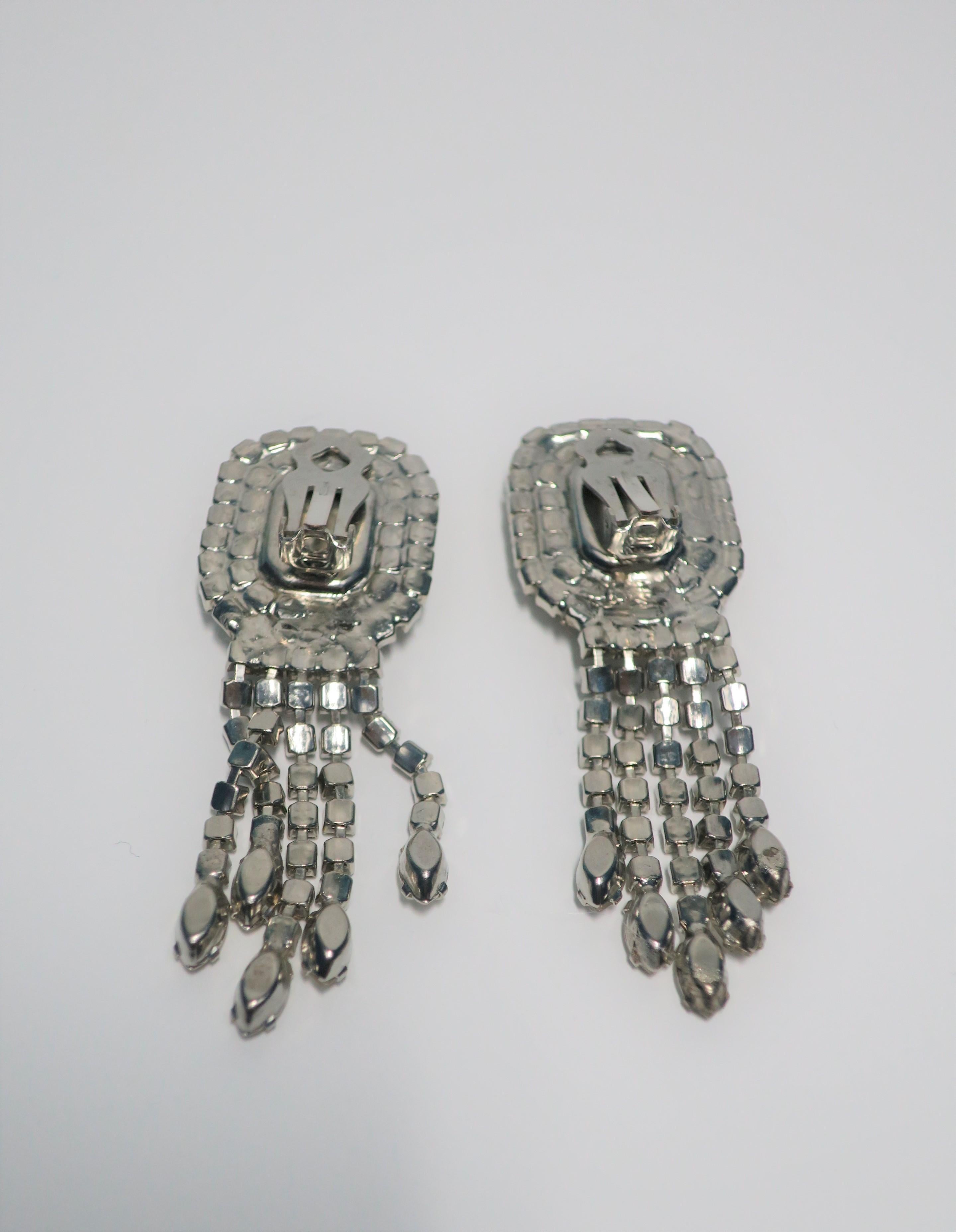 Pendientes vintage de esmeralda y diamantes en Excelente Estado en New York, NY