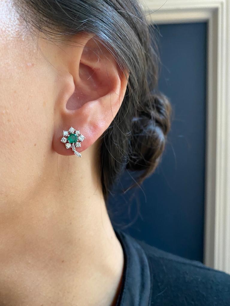Vintage Emerald and Diamond Flower Cluster Earrings 18 Karat White Gold For Sale 2
