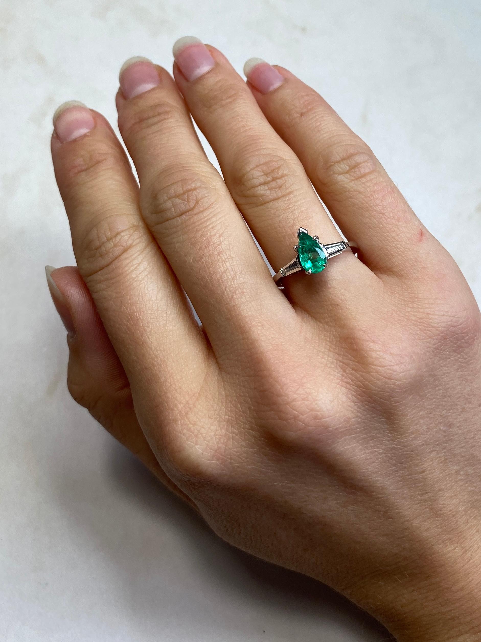Pear Cut Vintage Emerald and Diamond Platinum Solitaire Ring