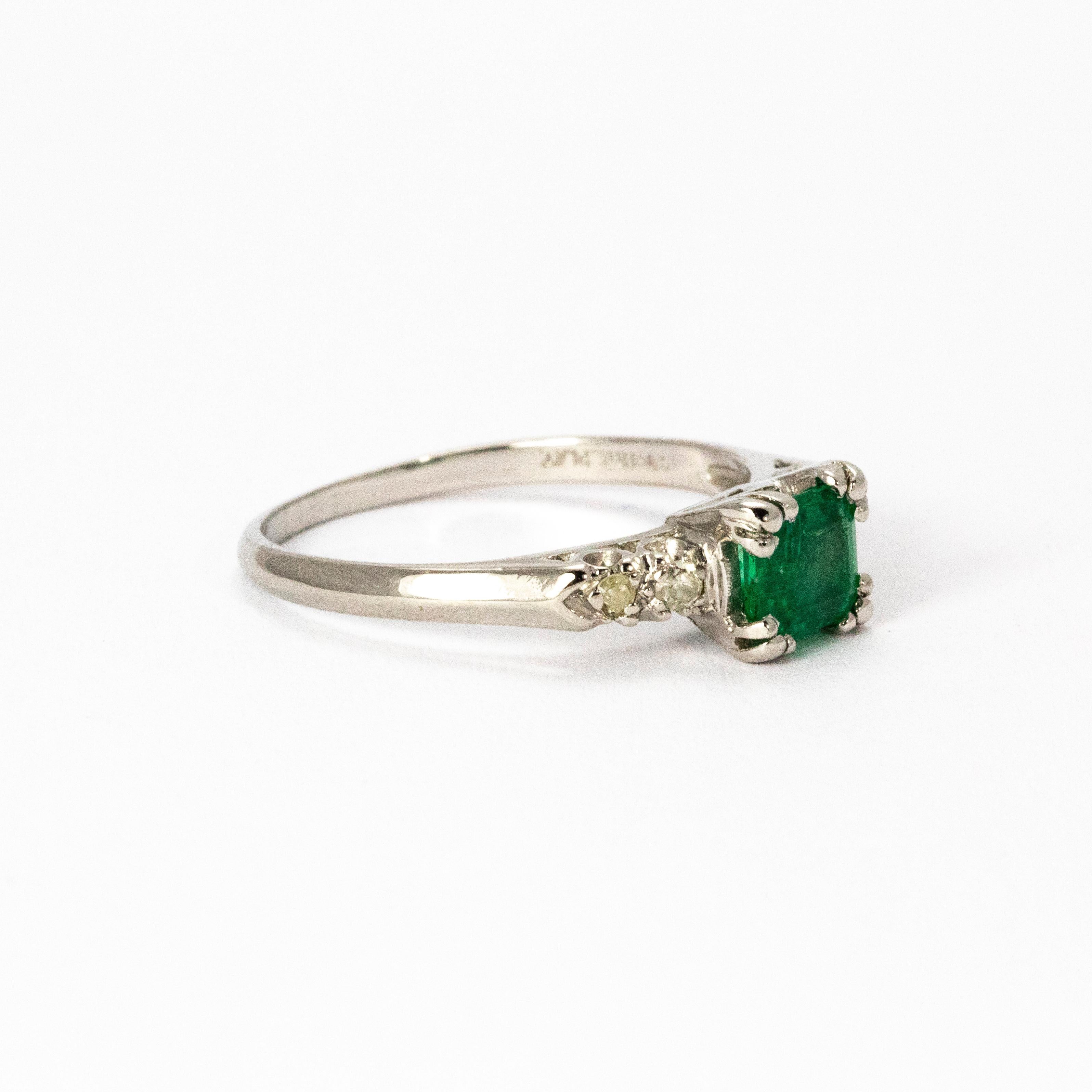 Women's or Men's Vintage Emerald and Diamond Platinum Solitaire Ring For Sale
