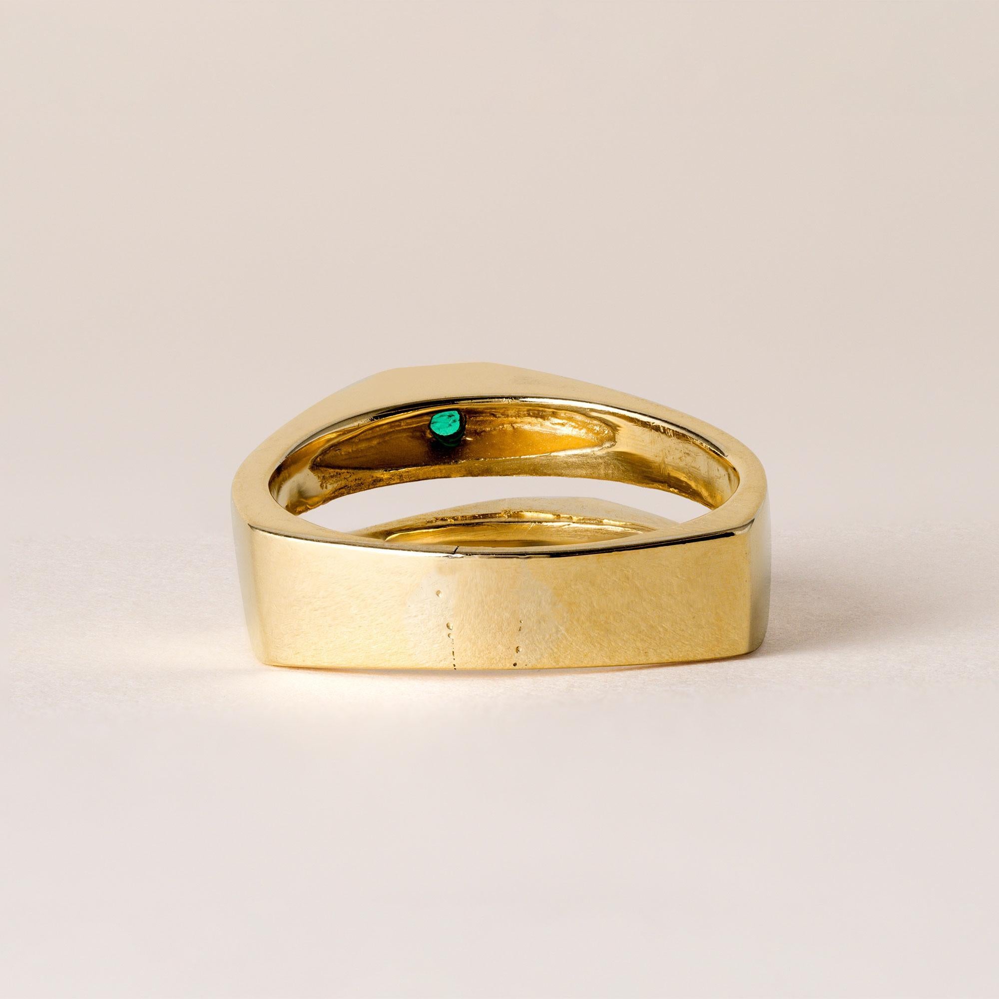 Women's Vintage Emerald and Diamond Princess Cut Toi et Moi Euro Shank 18K Gold Ring For Sale