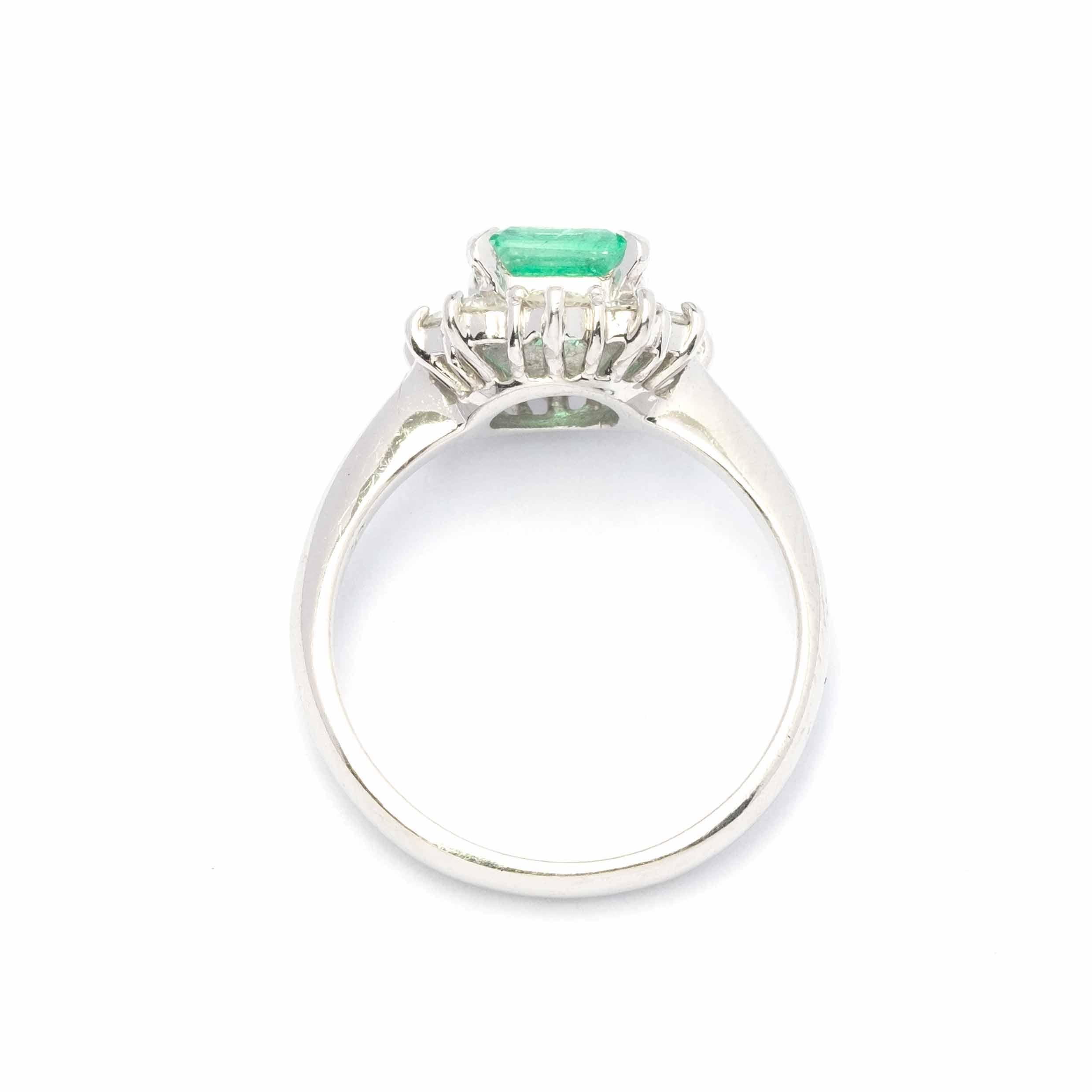 Emerald Cut Vintage emerald and diamonds platinum ring For Sale