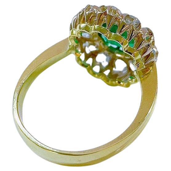 Vintage Emerald And Old Mine Cut Diamond Gold Ring For Sale 2