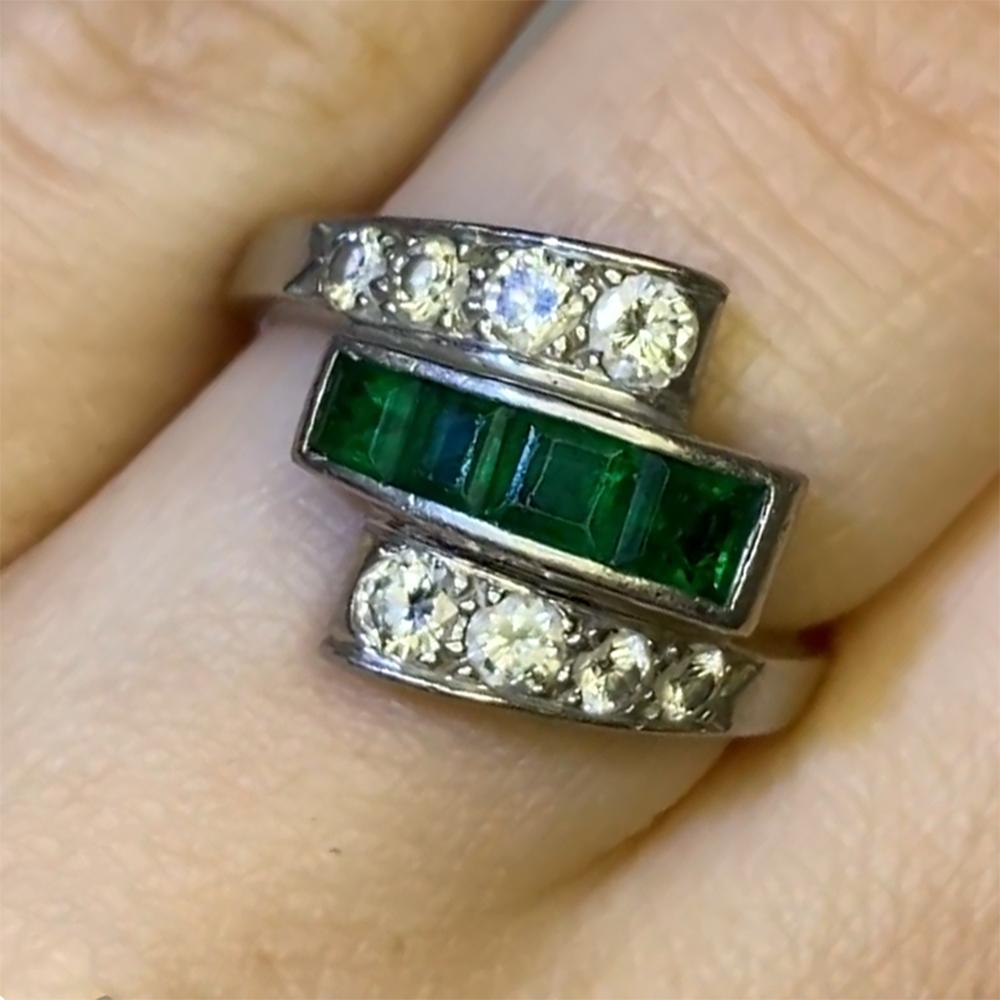 Vintage-Ring mit Smaragd ( ca. 0,30-karätigem) und Diamant ( ca. 0,50-karätigem) im Zustand „Hervorragend“ im Angebot in New York, NY