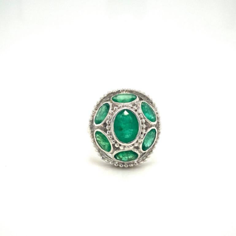 For Sale:  Vintage Emerald Cocktail Ring in 925 Sterling Silver for Women 2