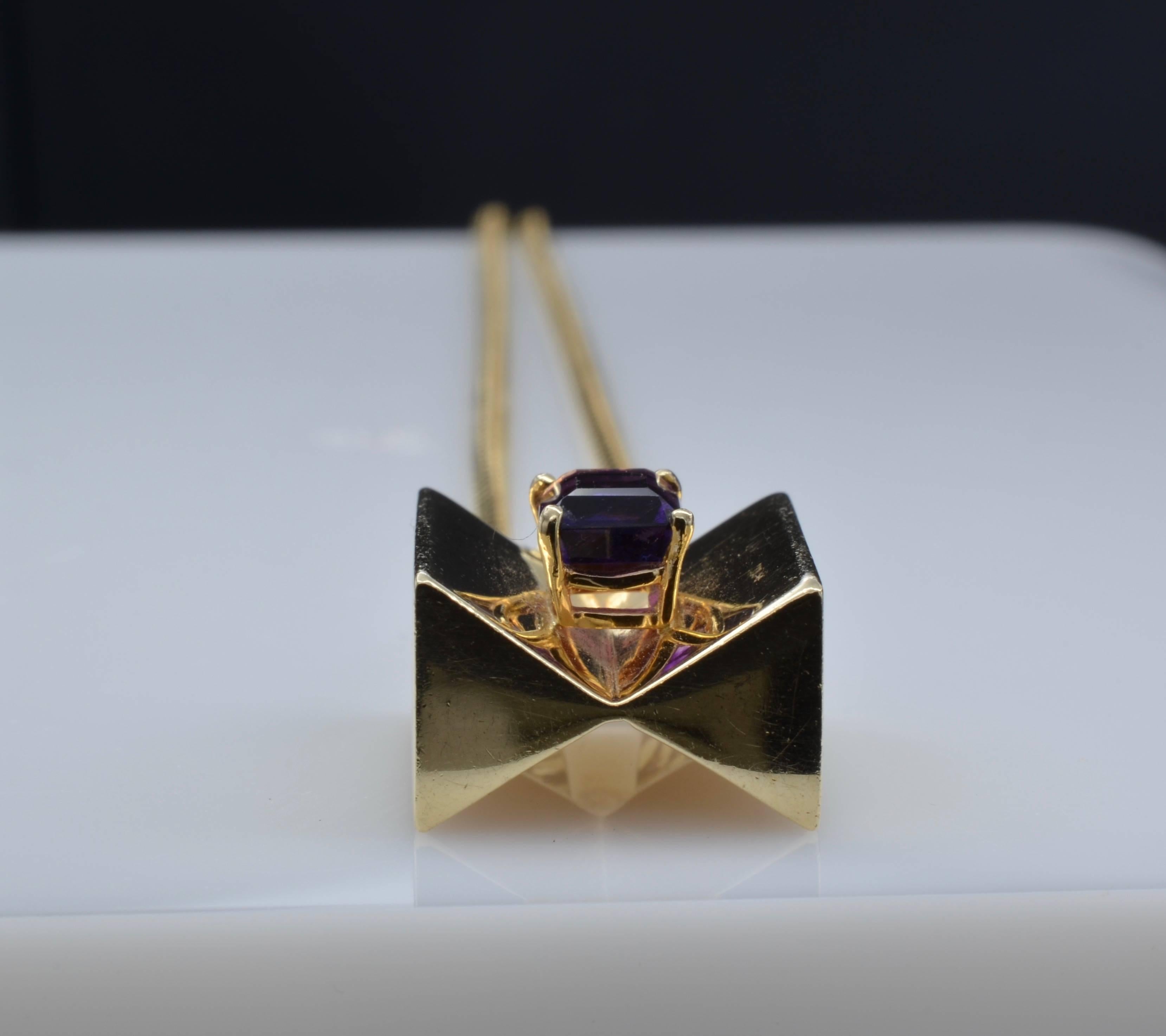 Vintage Emerald Cut Amethyst Pendant 1970s in Yellow Gold 2