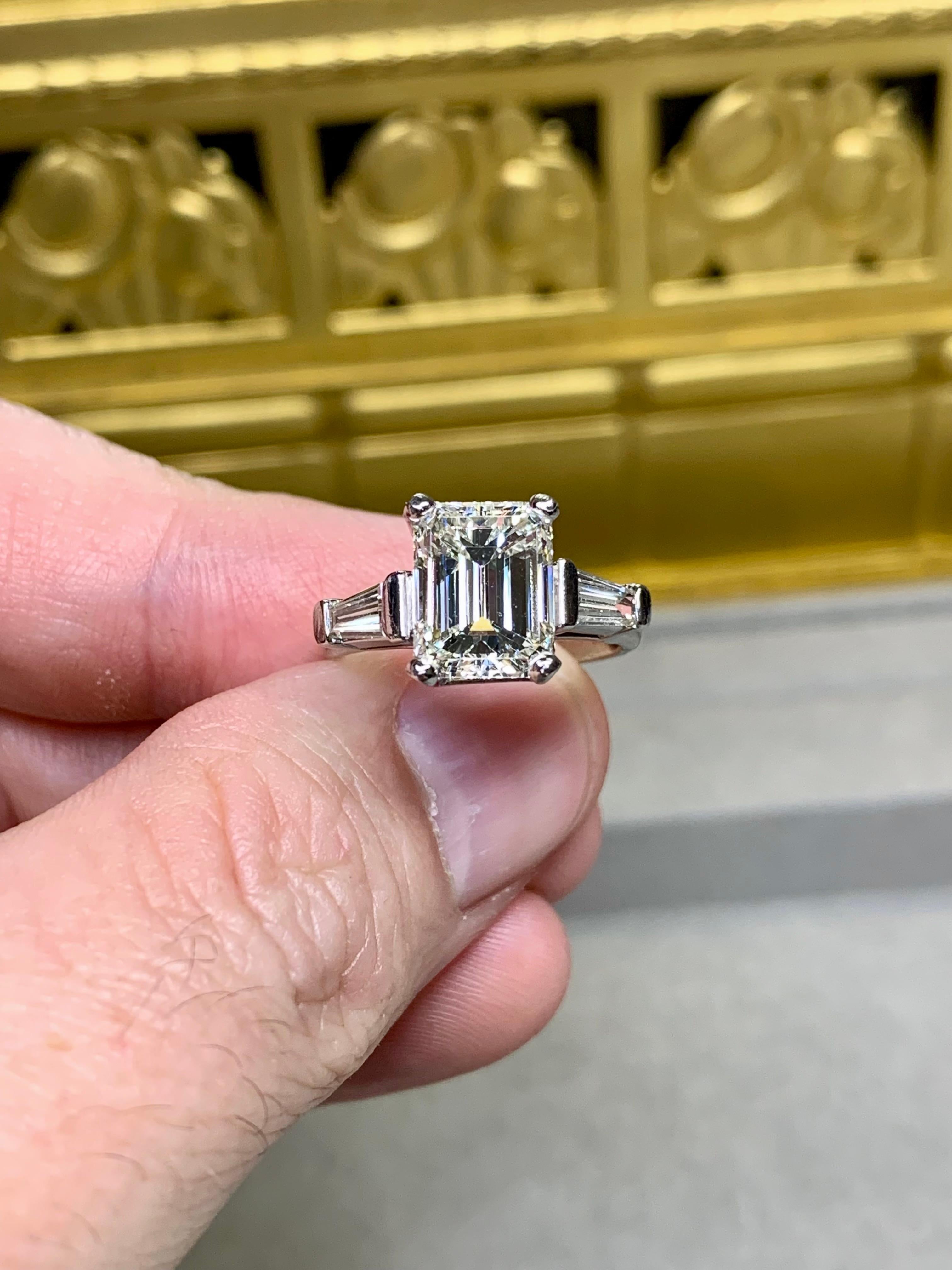 Vintage Emerald Cut Diamond Platinum 3 Stone Engagement Ring 3.64ct J Si1 GIA For Sale 7