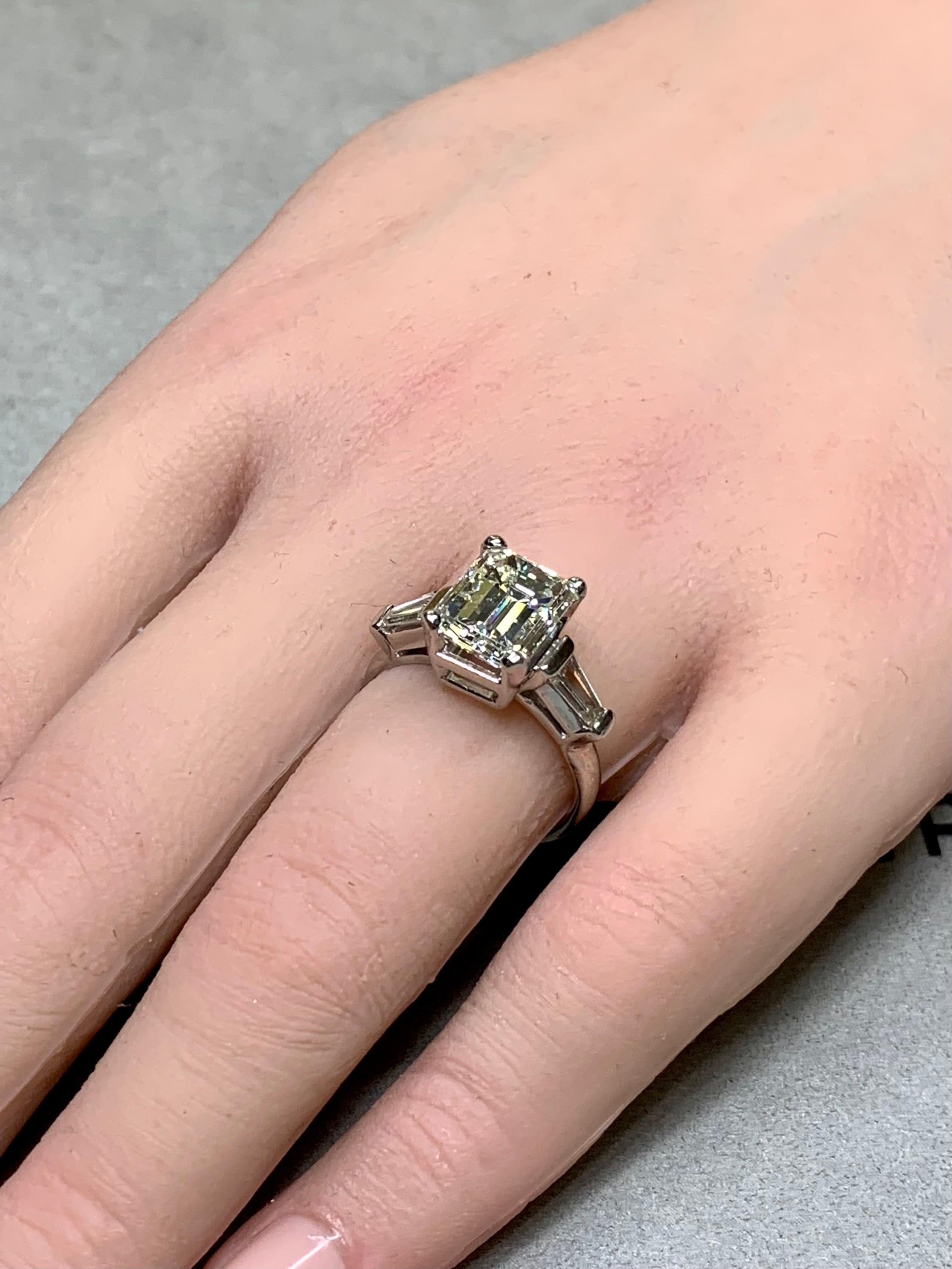 Vintage Emerald Cut Diamond Platinum 3 Stone Engagement Ring 3.64ct J Si1 GIA For Sale 4