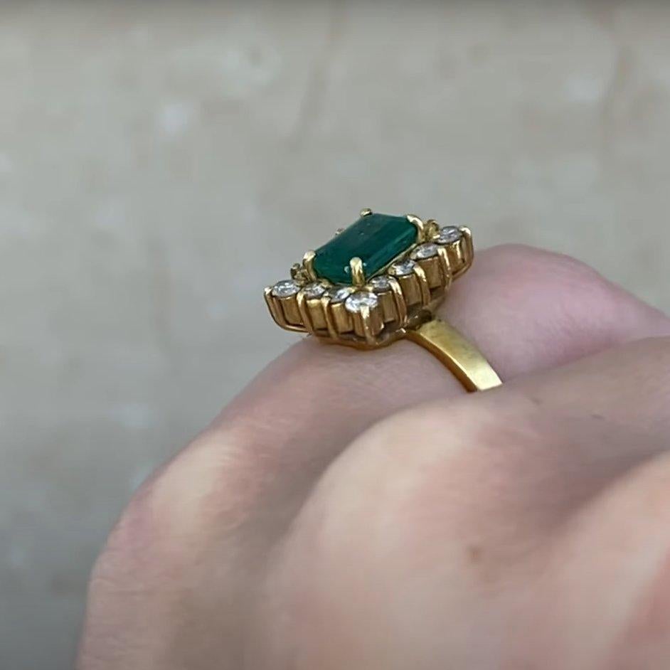 Taglio smeraldo Smeraldo d'epoca con diamante a raggiera (circa 0,80 carati), giallo  Oro in vendita