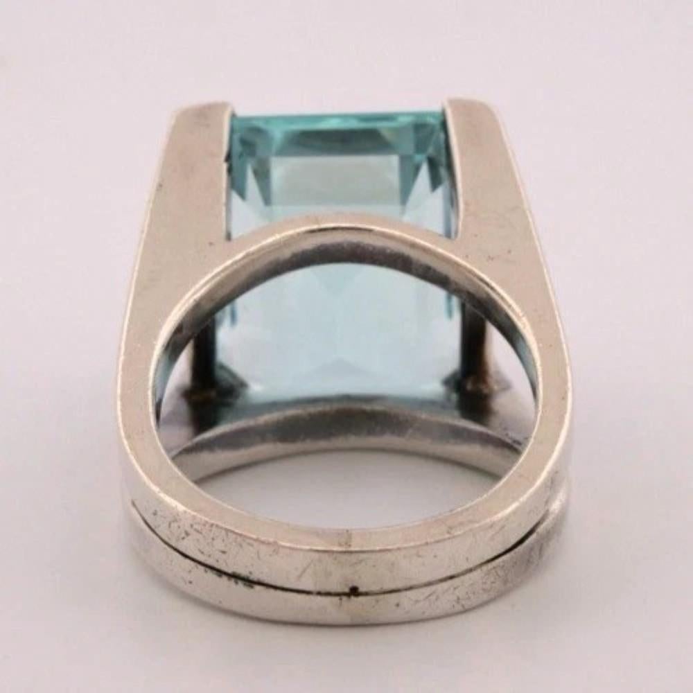 Donna Anello vintage in argento con acquamarina naturale taglio smeraldo da 18,20 carati, misura 8 in vendita