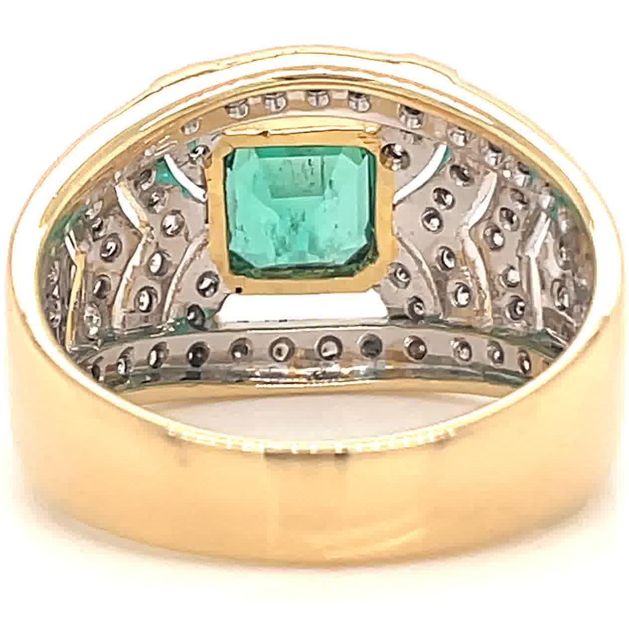 Women's Vintage Emerald Diamond 18 Karat Gold Ring