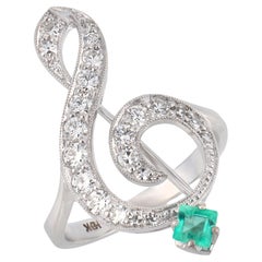 Vintage emerald diamond 18k white gold Treble clef ring
