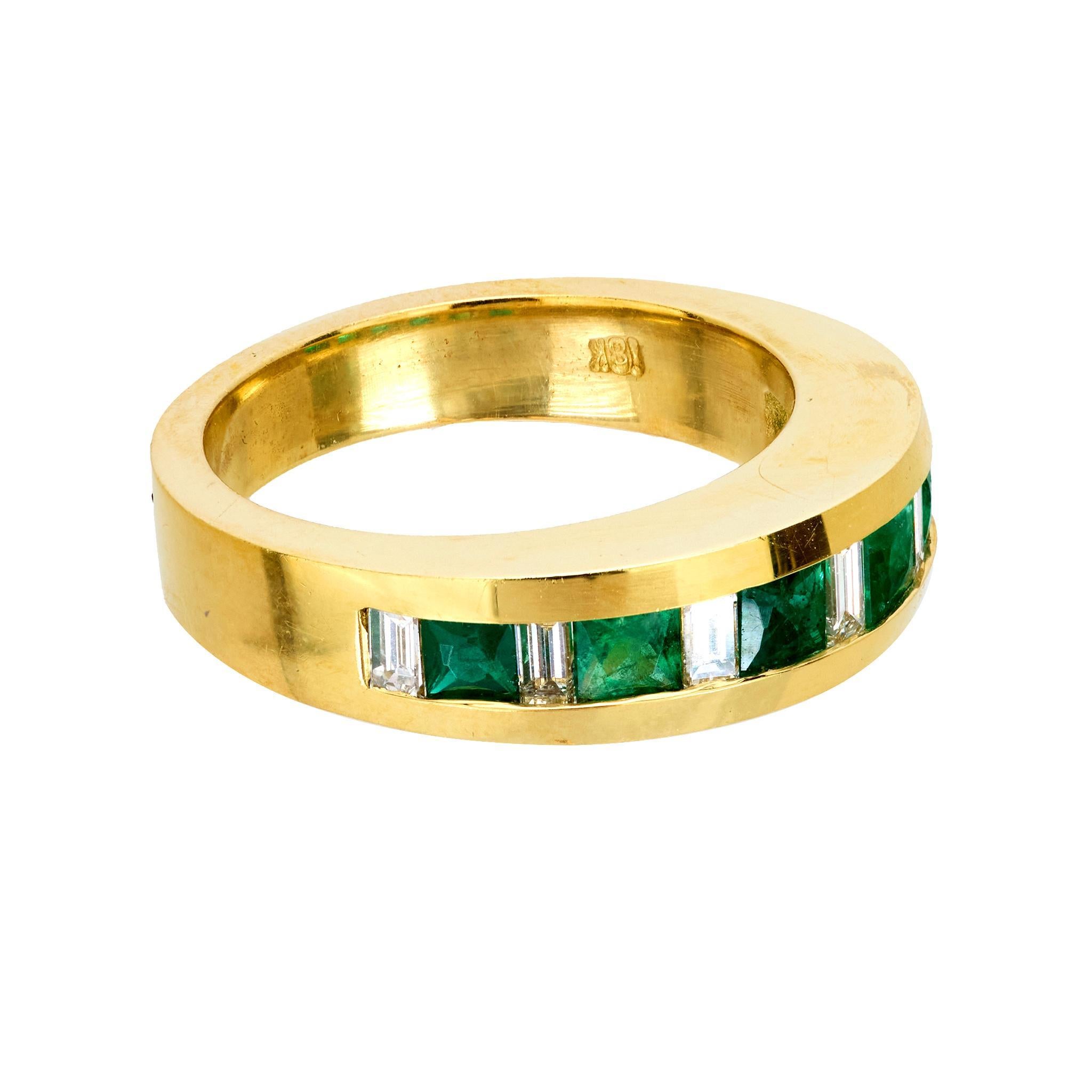 Moderne Bracelet vintage en or jaune 18k avec émeraude et diamant