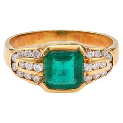 Vintage Emerald Diamond 18k Yellow Gold Ring