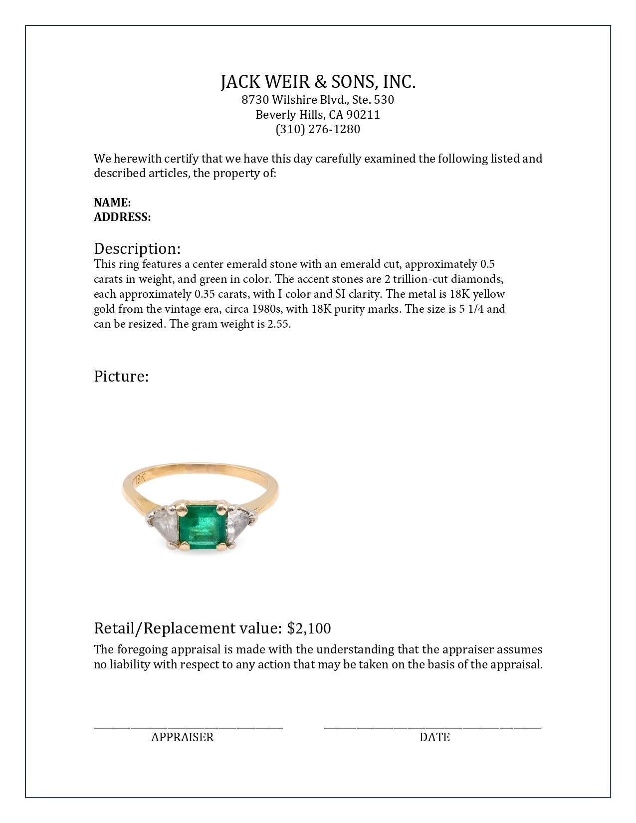 Vintage Emerald Diamond 18K Yellow Gold Three Stone Ring In Excellent Condition In Beverly Hills, CA