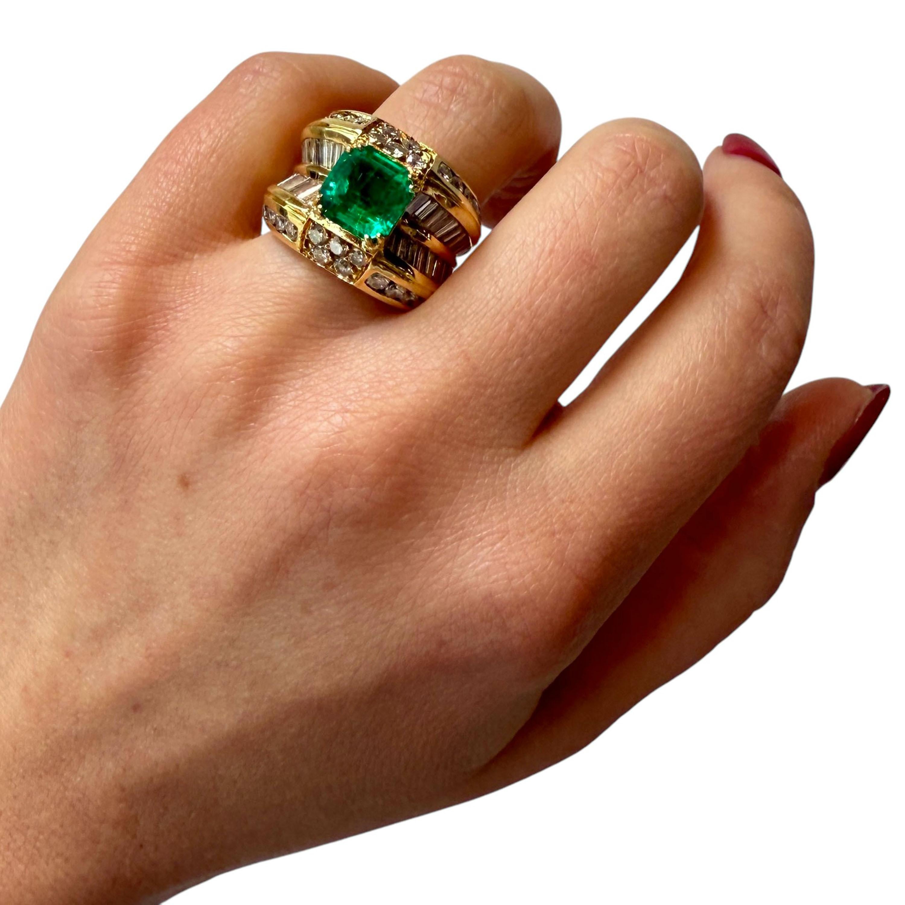 Vintage Emerald Diamond and Gold Ring, 3.00 Carats, Circa 1987 1
